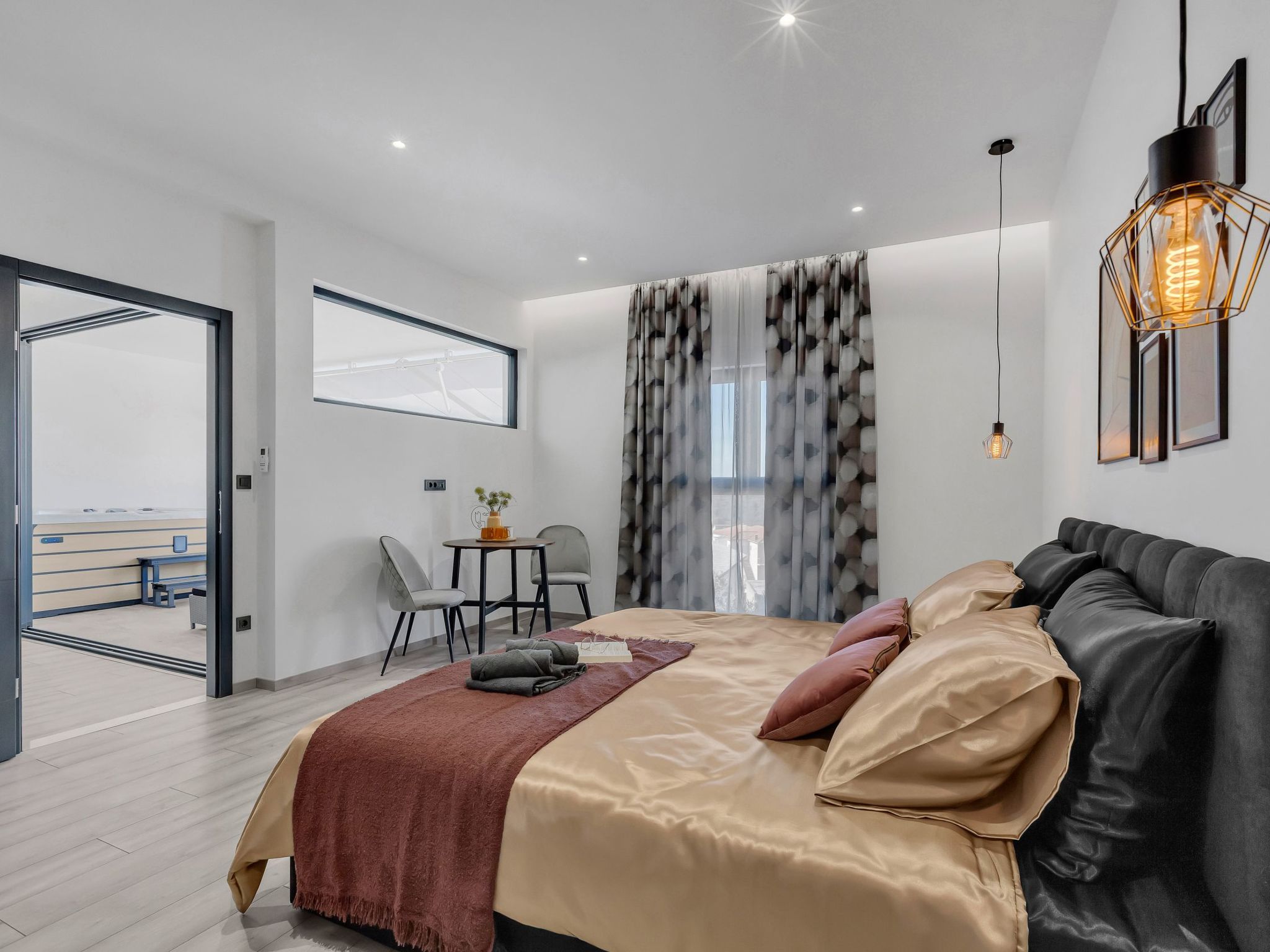 Apartment "Black Pearl"with jacuzzi-Image-tags.info