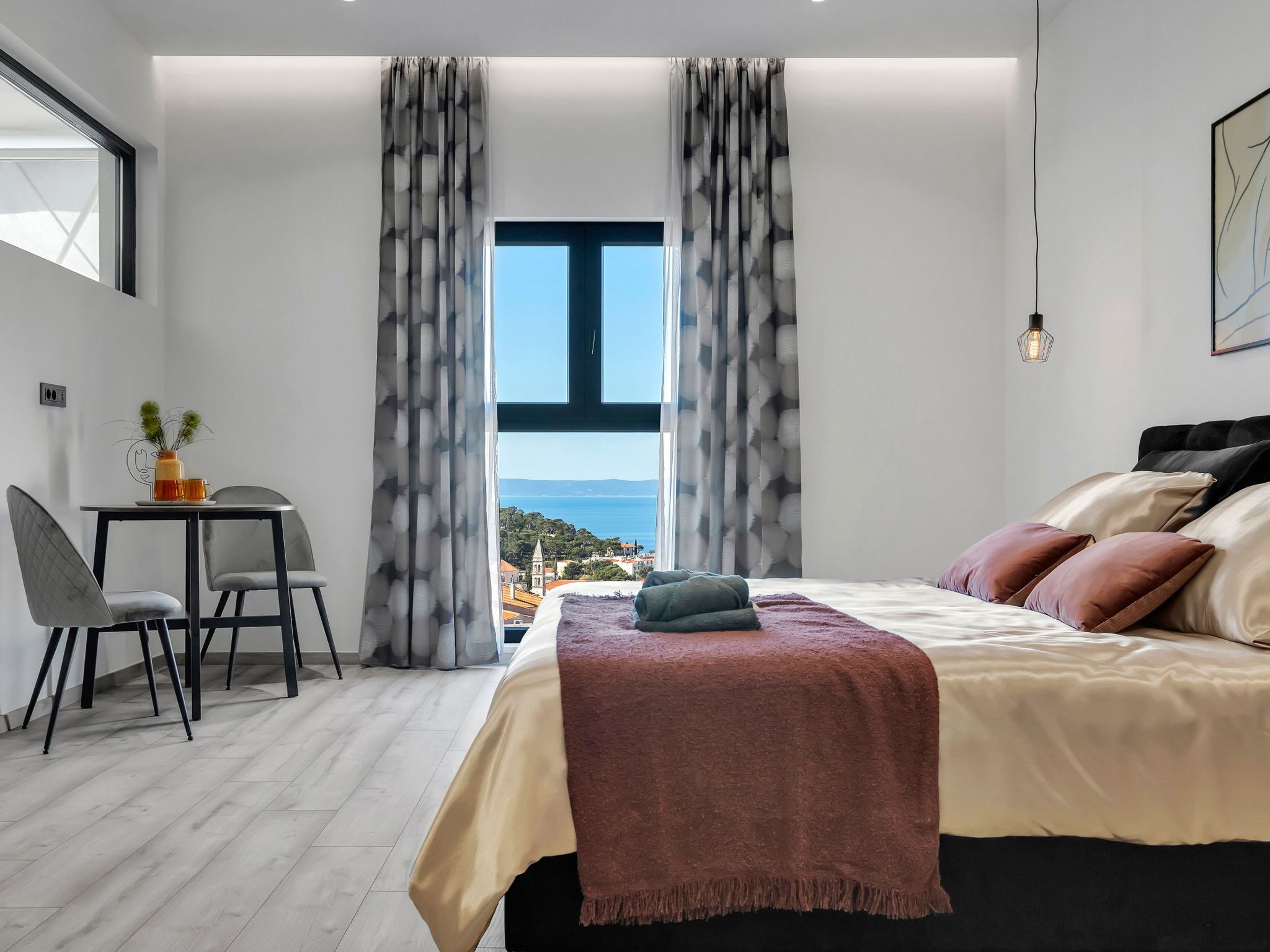 Apartment "Black Pearl"with jacuzzi-Image-tags.info