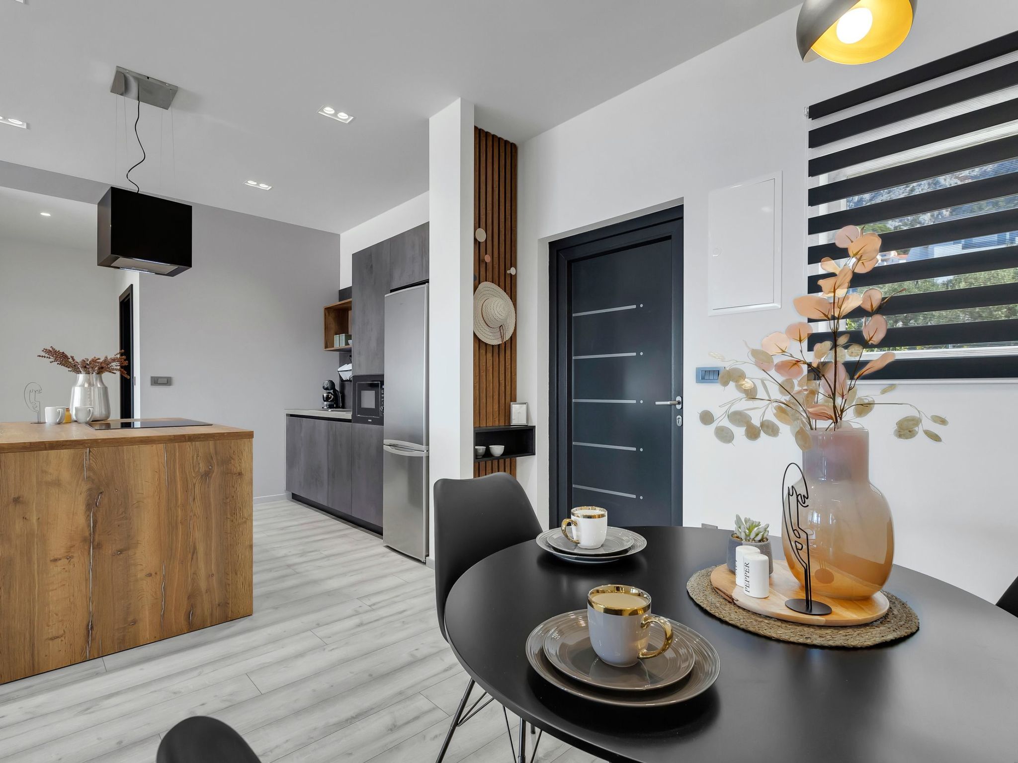 Apartment "Black Pearl"with jacuzzi-Image-tags.info