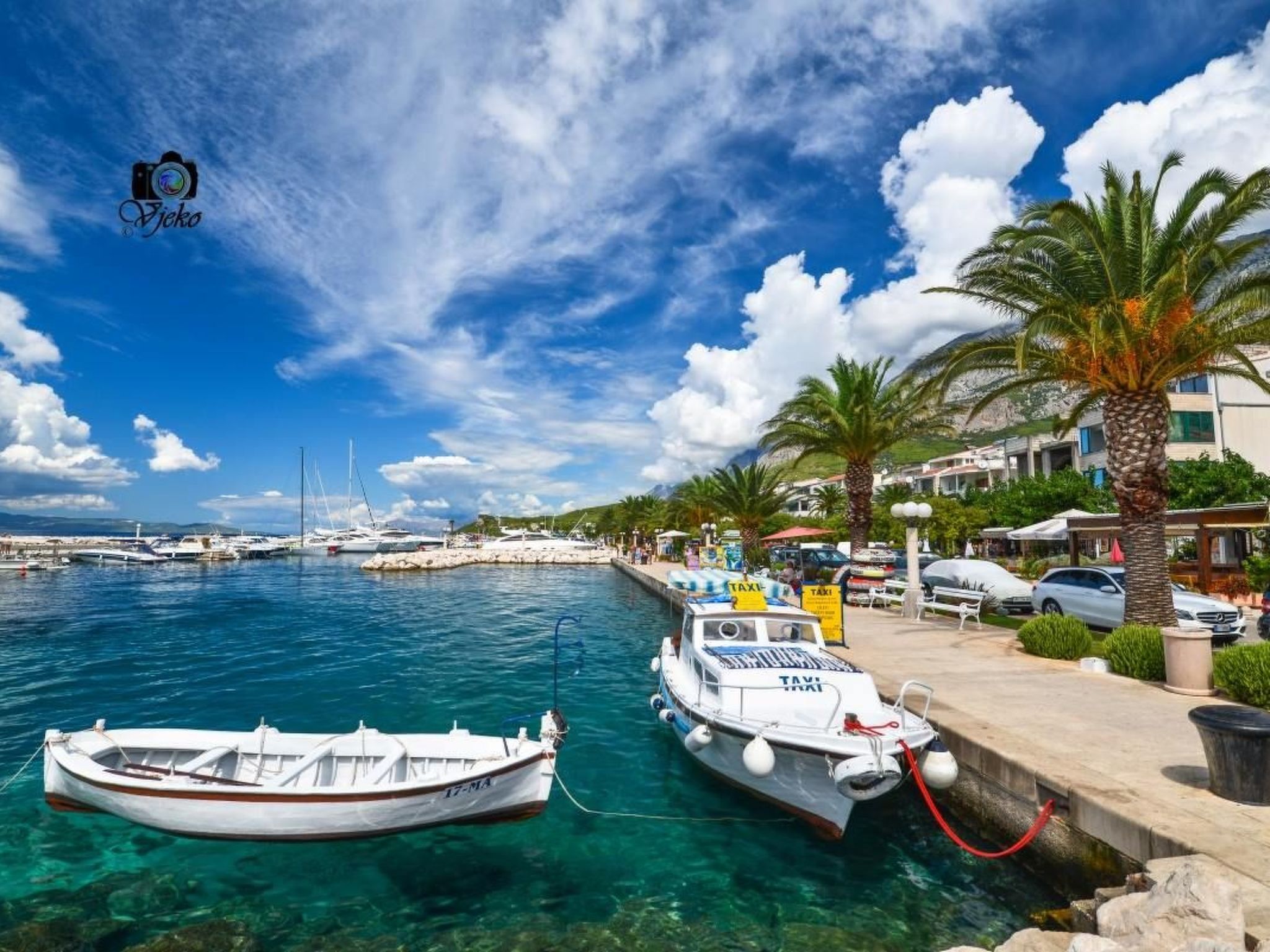 Ozzi mit privatem Pool-Outside