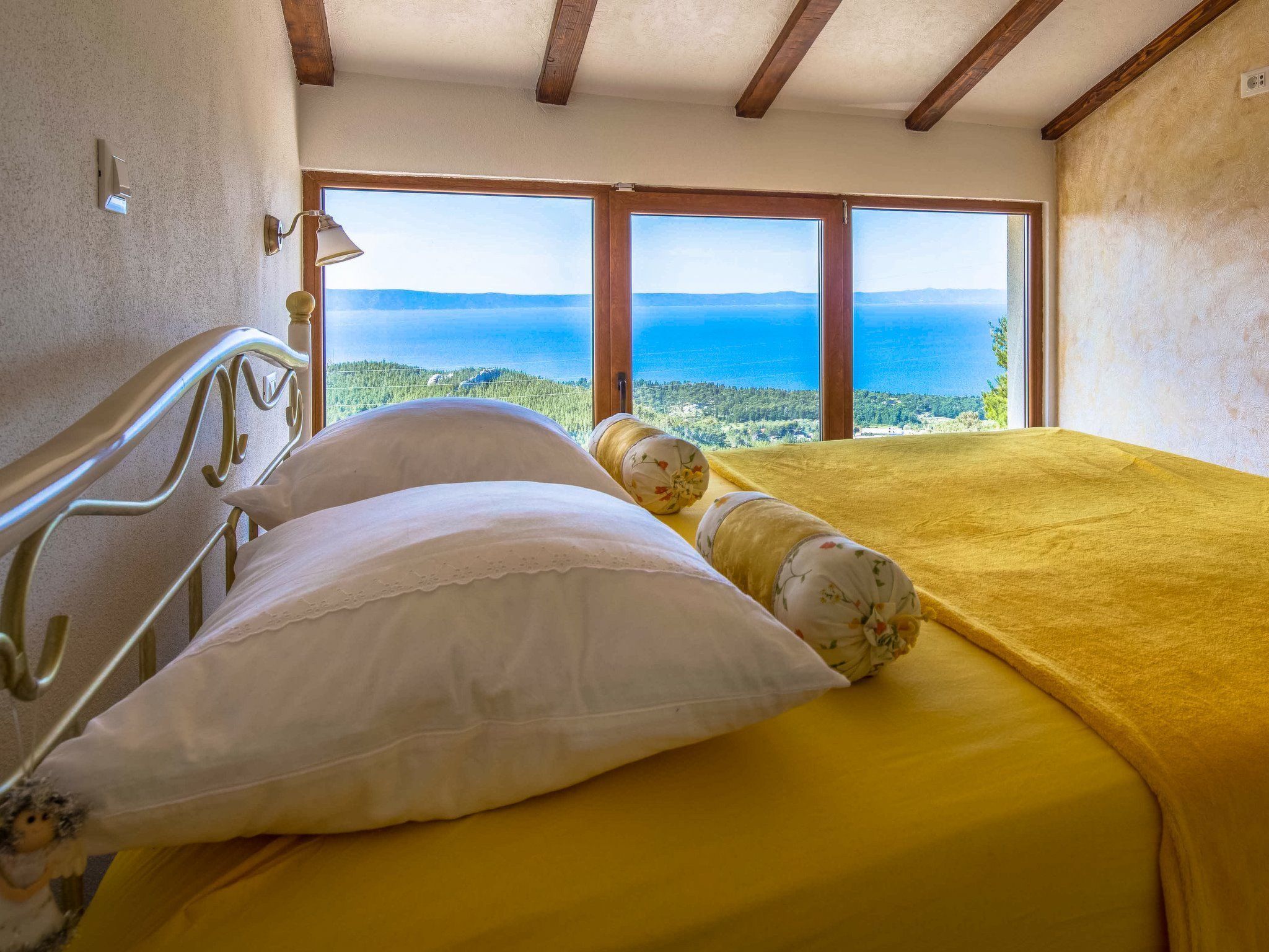 Villa Olive-Image-tags.info