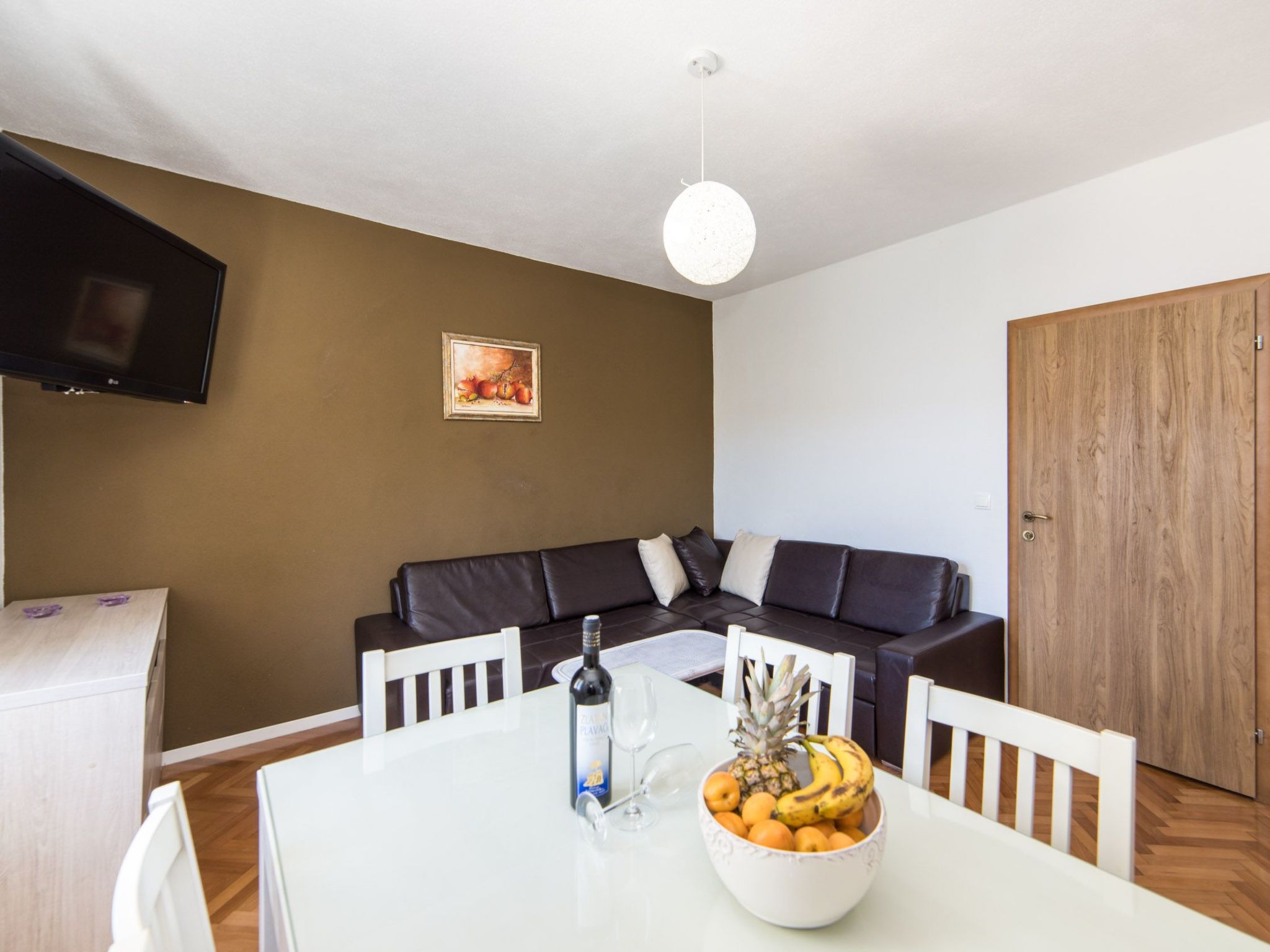 ★Terrasse ★FreieParkplätze ★Nähe Zentrum Dolore- A1-Dedans