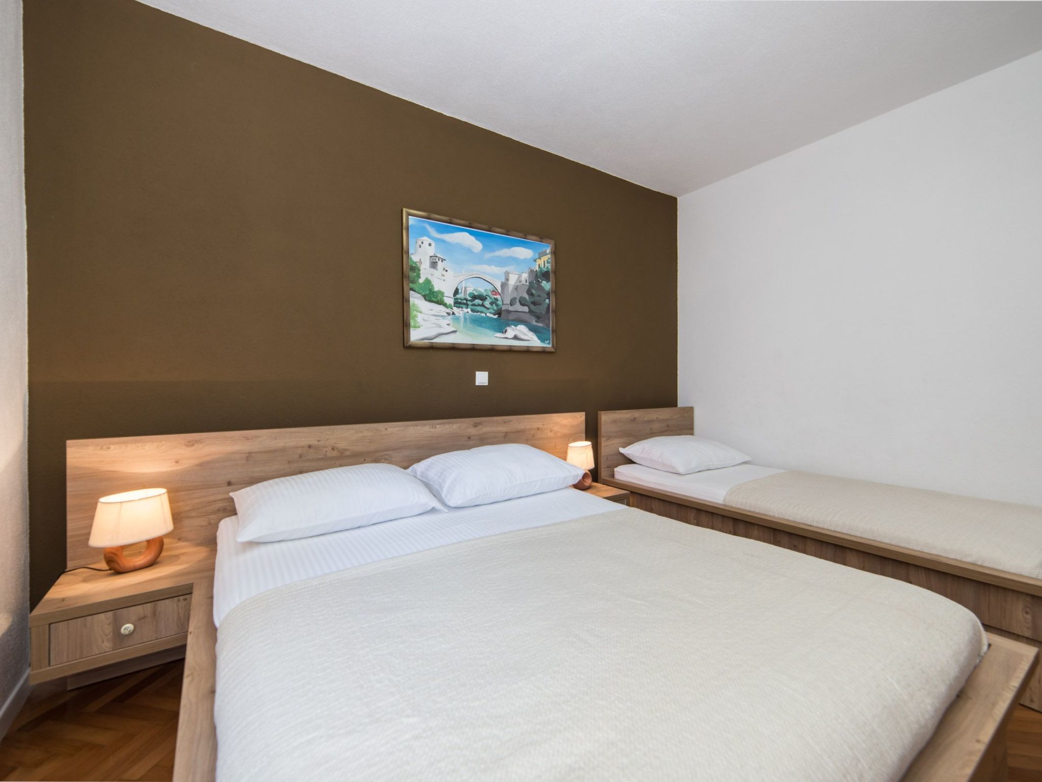 ★Terrasse ★FreieParkplätze ★Nähe Zentrum Dolore- A1-Dedans