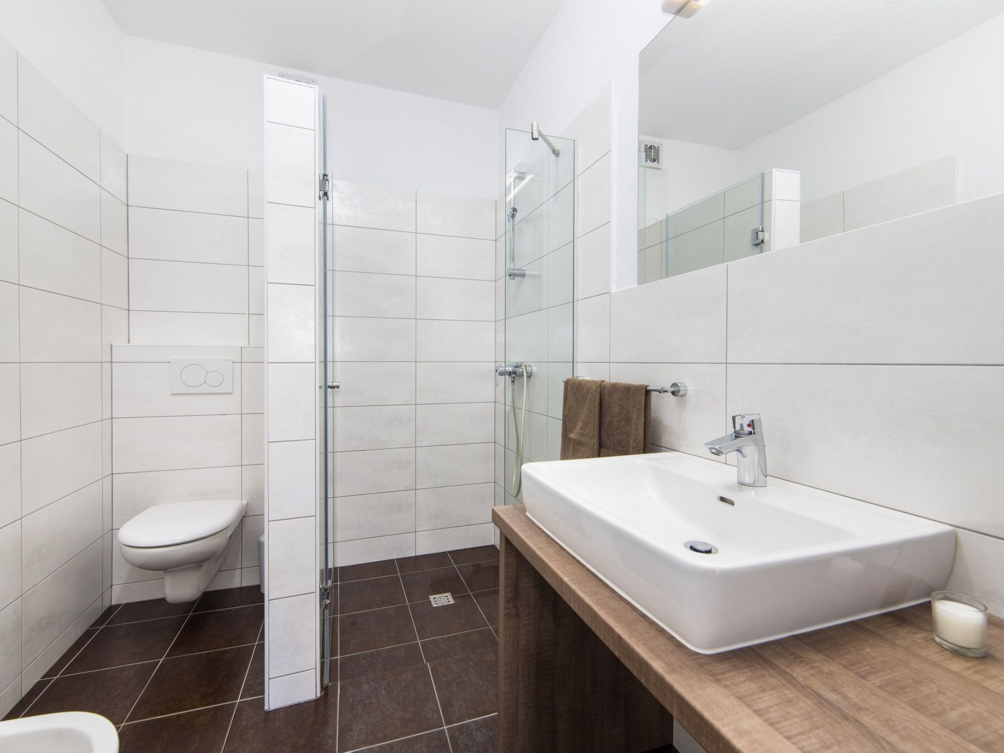 ★Terrasse ★FreieParkplätze ★Nähe Zentrum Dolore- A1-Dedans