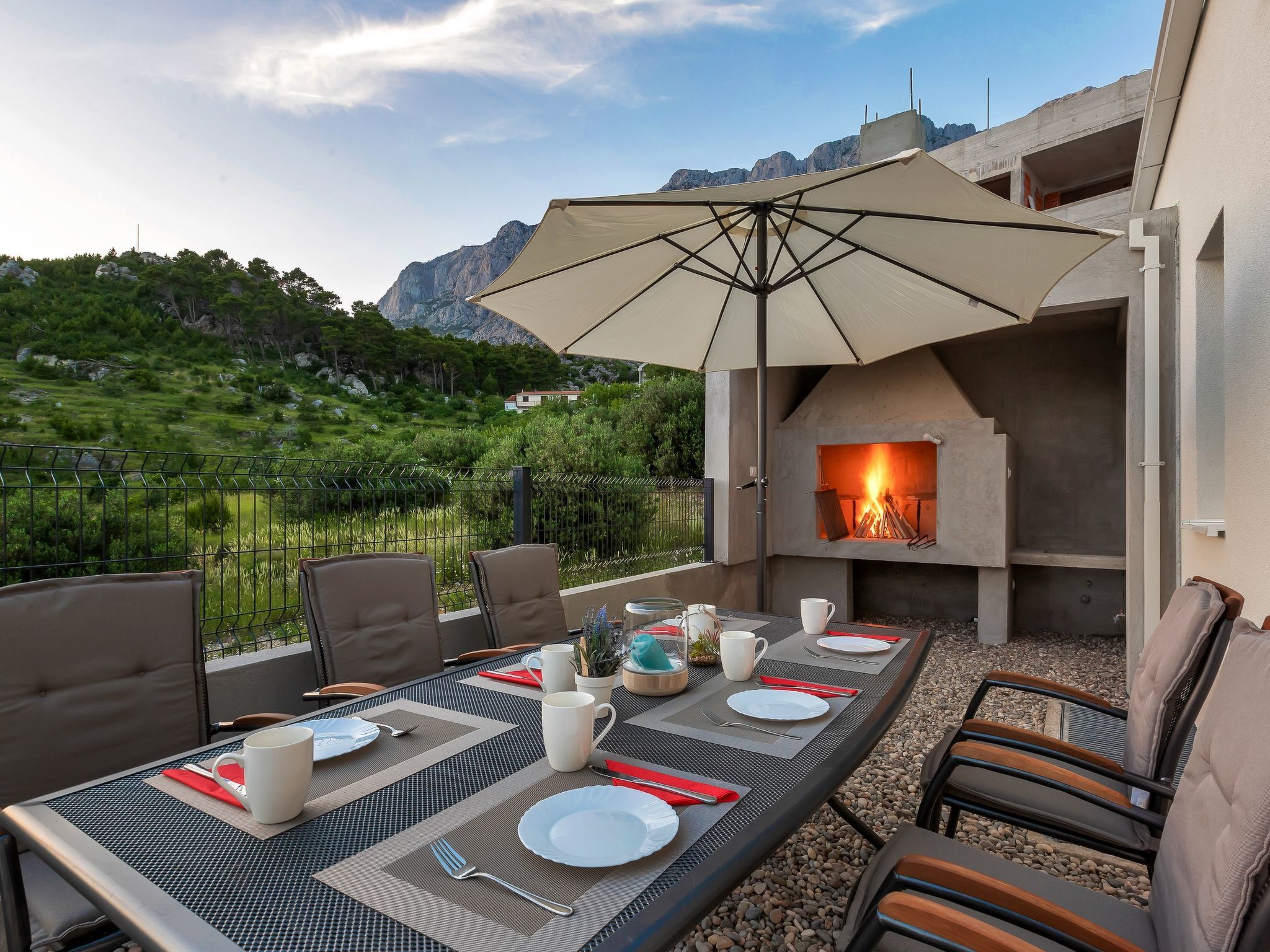 Kinderfreundliches Ferienhaus mit kostenlosem Parkplatz-Outside