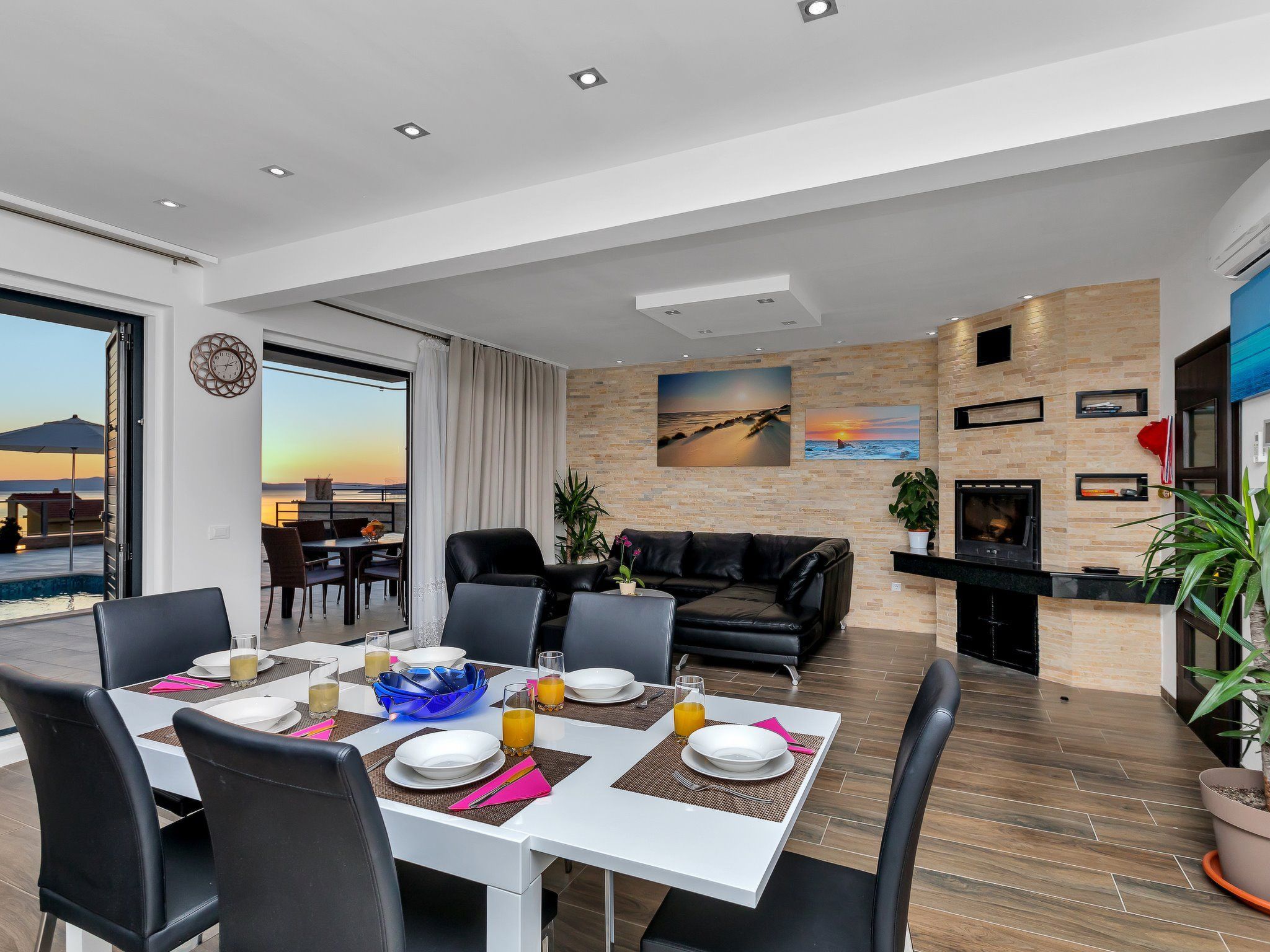 Villa Infinite mit Schwimmbad und Meerblick-Image-tags.info