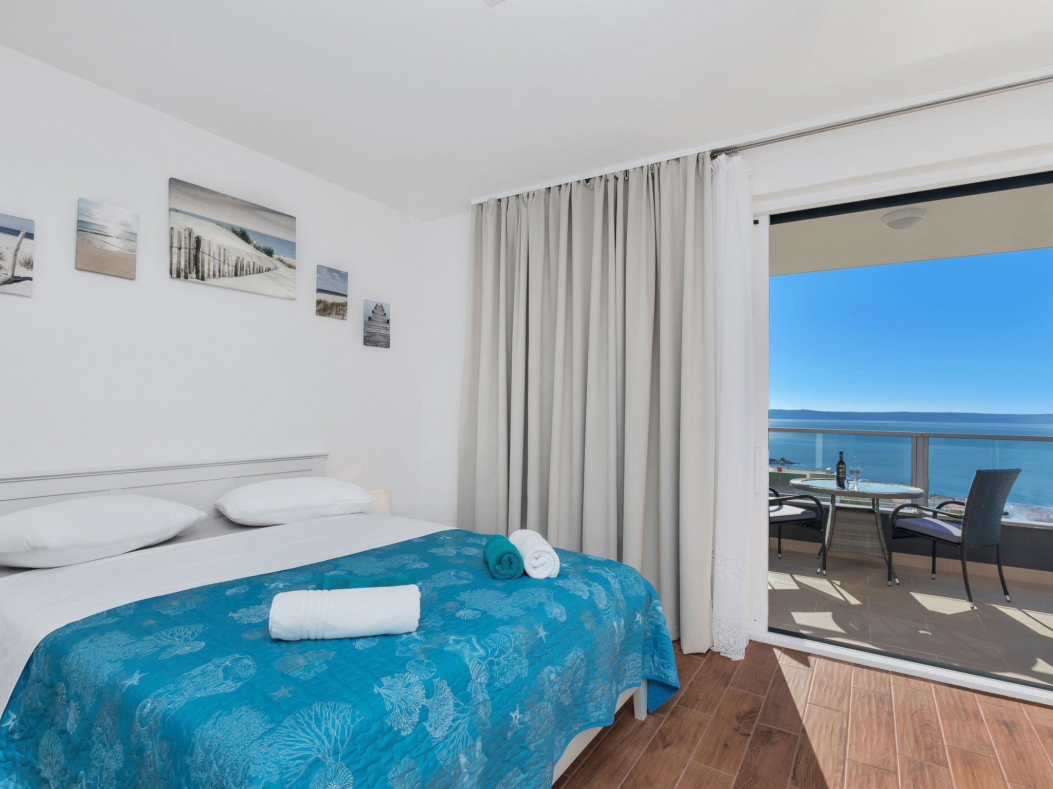 Villa Infinite mit Schwimmbad und Meerblick-Image-tags.info