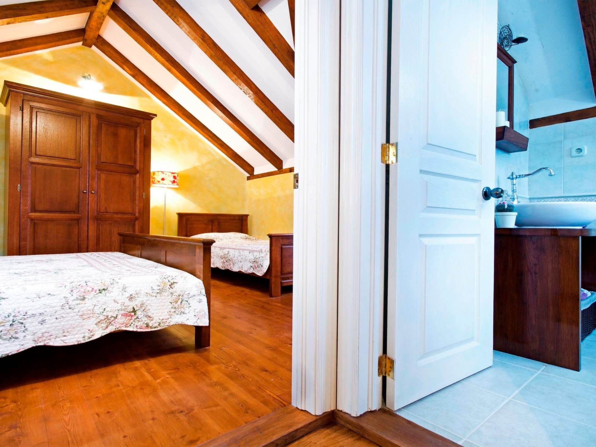 Rustikale Villa Oliveto-Image-tags.info