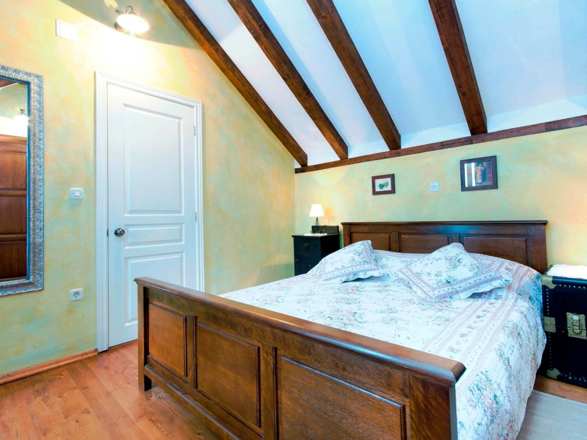 Rustikale Villa Oliveto-Image-tags.info