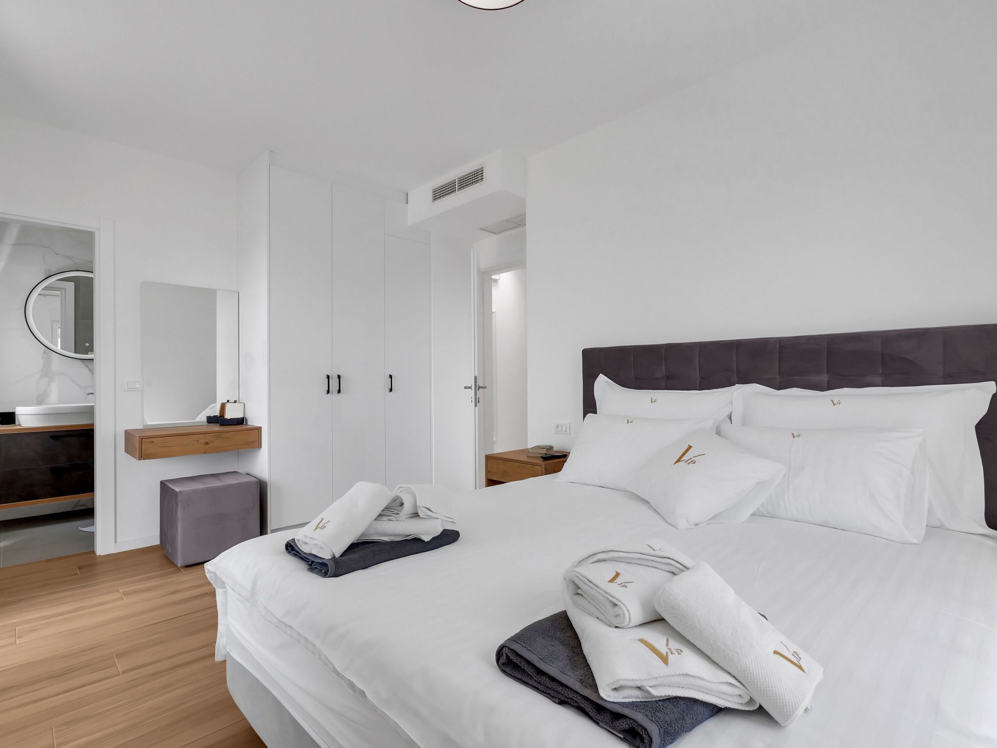 Villa Vip in Makarska mit beheiztem Pool und 4 Schafzimmern - Image-tags.info