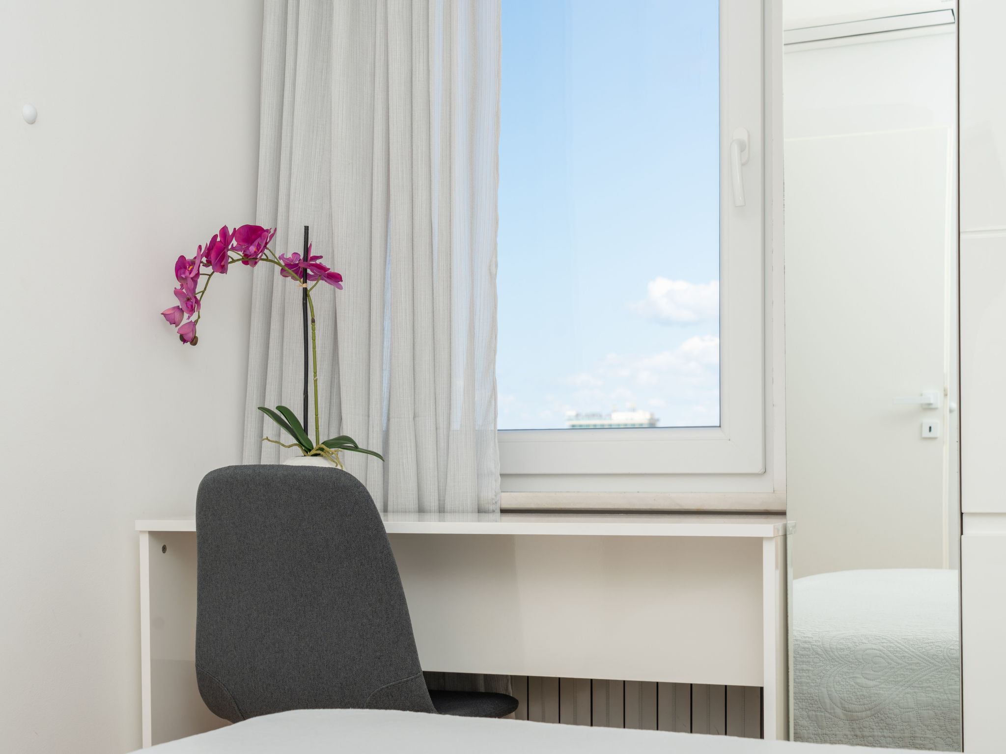 Ana mit atemberaubendem Meerblick - Image-tags.info