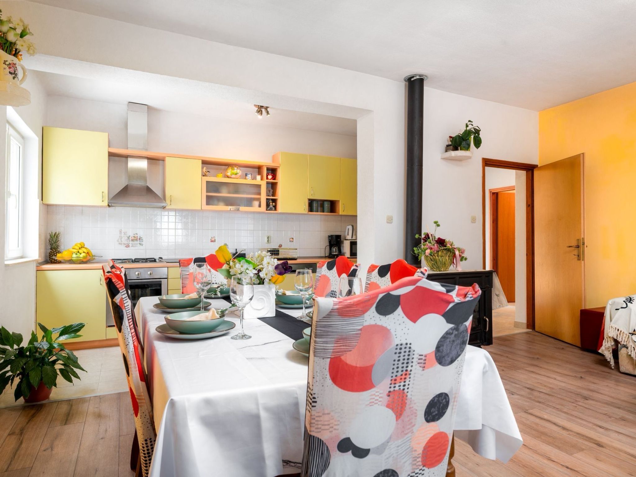 "Holiday home Avis Makarska" - Image-tags.info