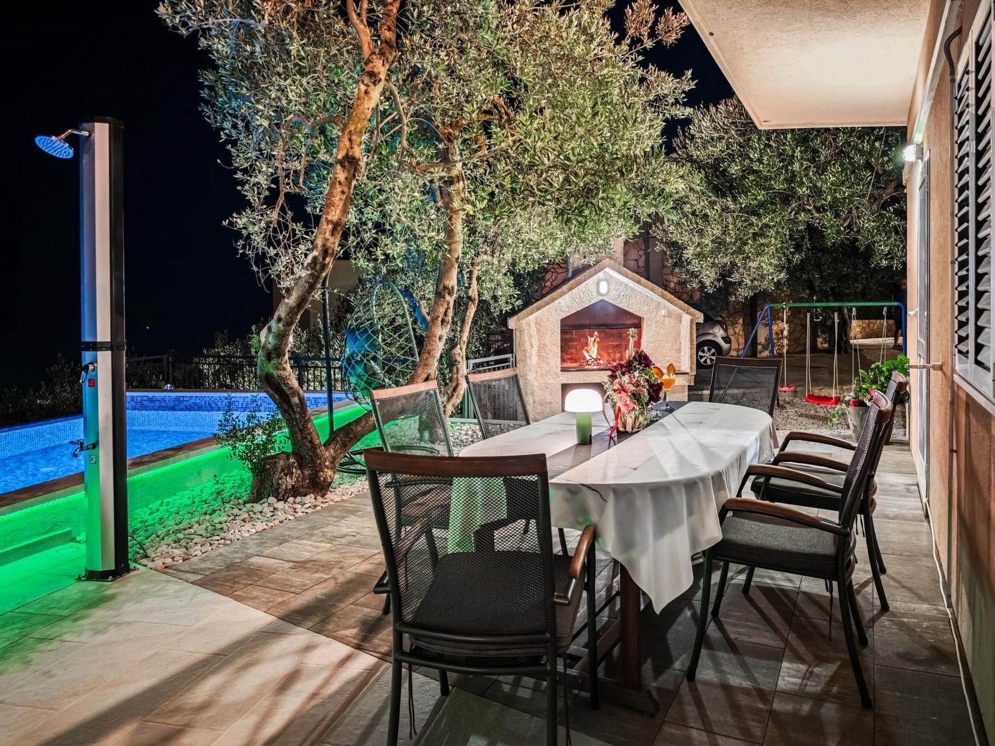 "Holiday home Avis Makarska" - Image-tags.info