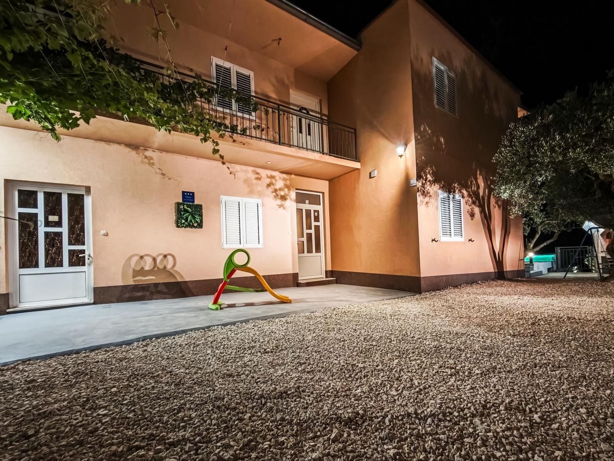 "Holiday home Avis Makarska" - Image-tags.info
