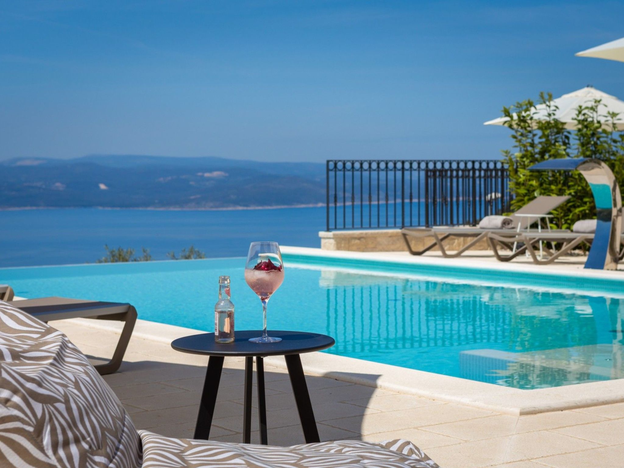 Villa Vespera mit atemberaubender Aussicht-Inside