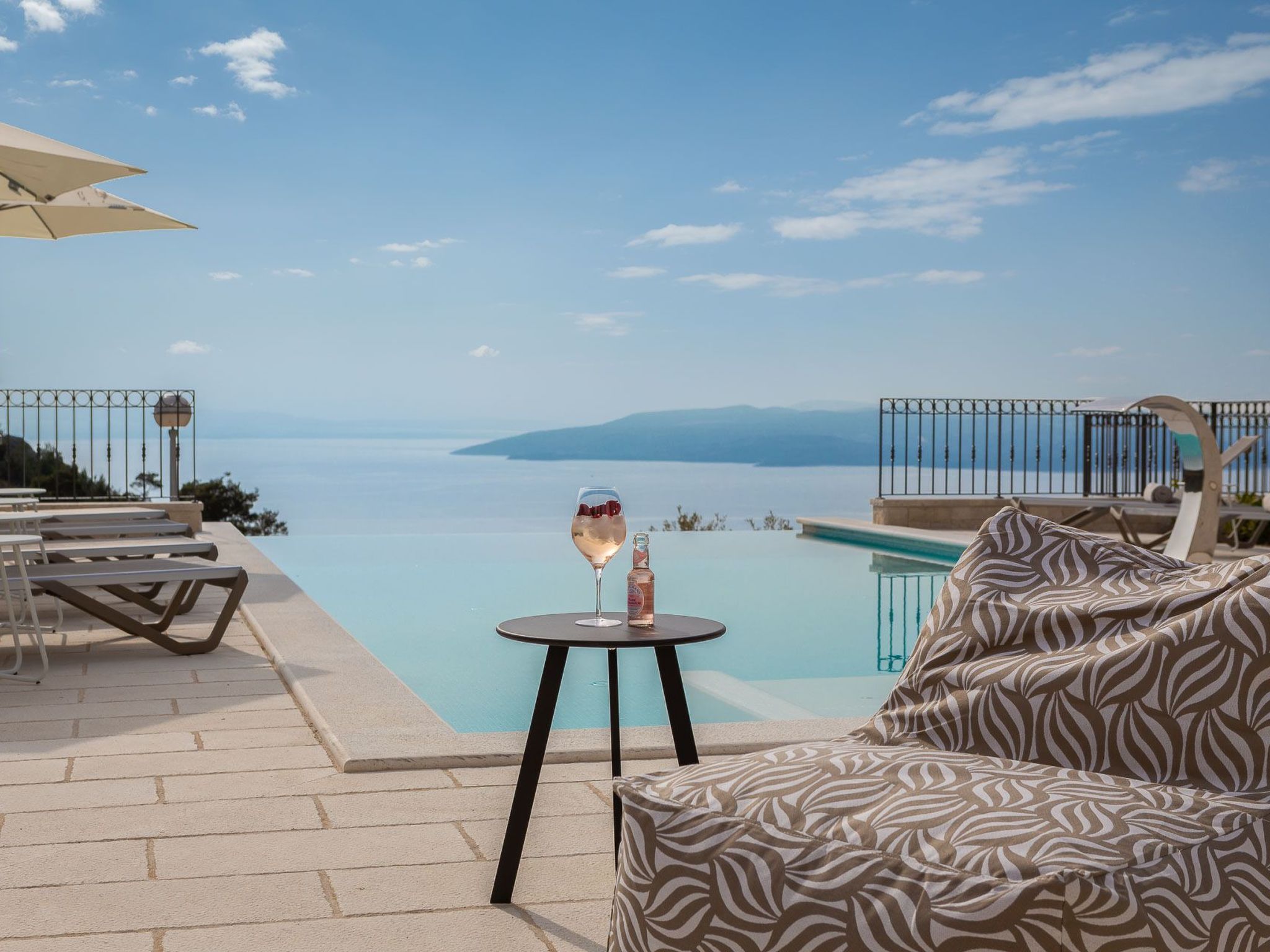 Villa Vespera mit atemberaubender Aussicht-Inside