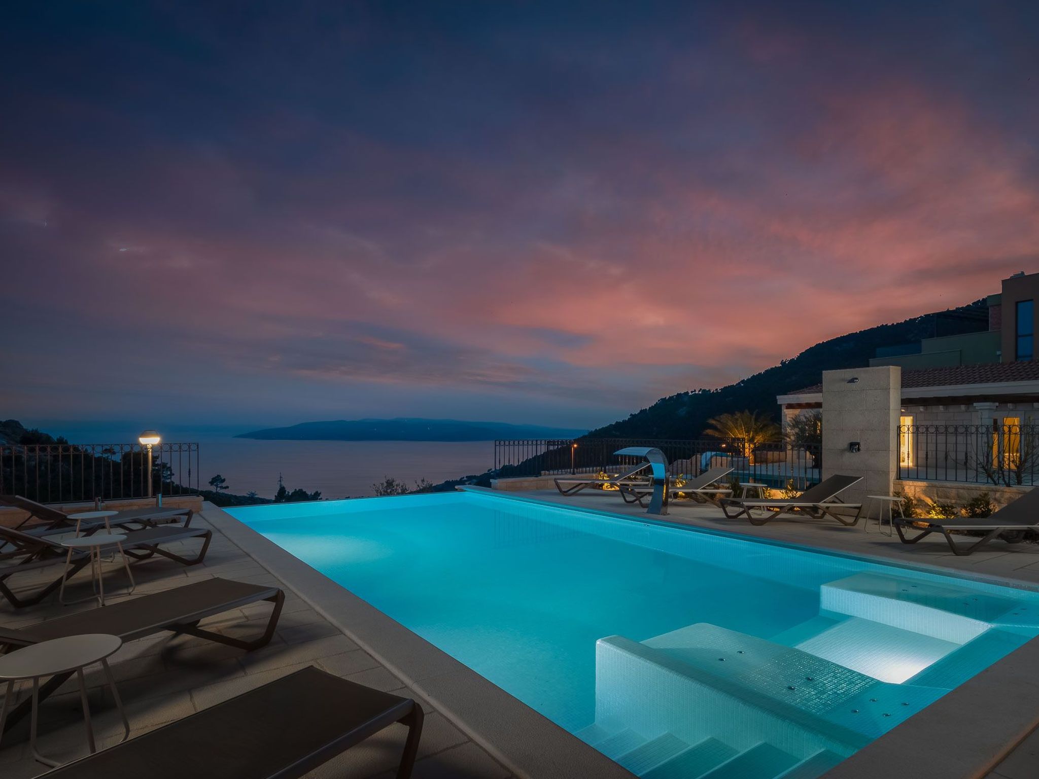 Villa Vespera mit atemberaubender Aussicht-Inside