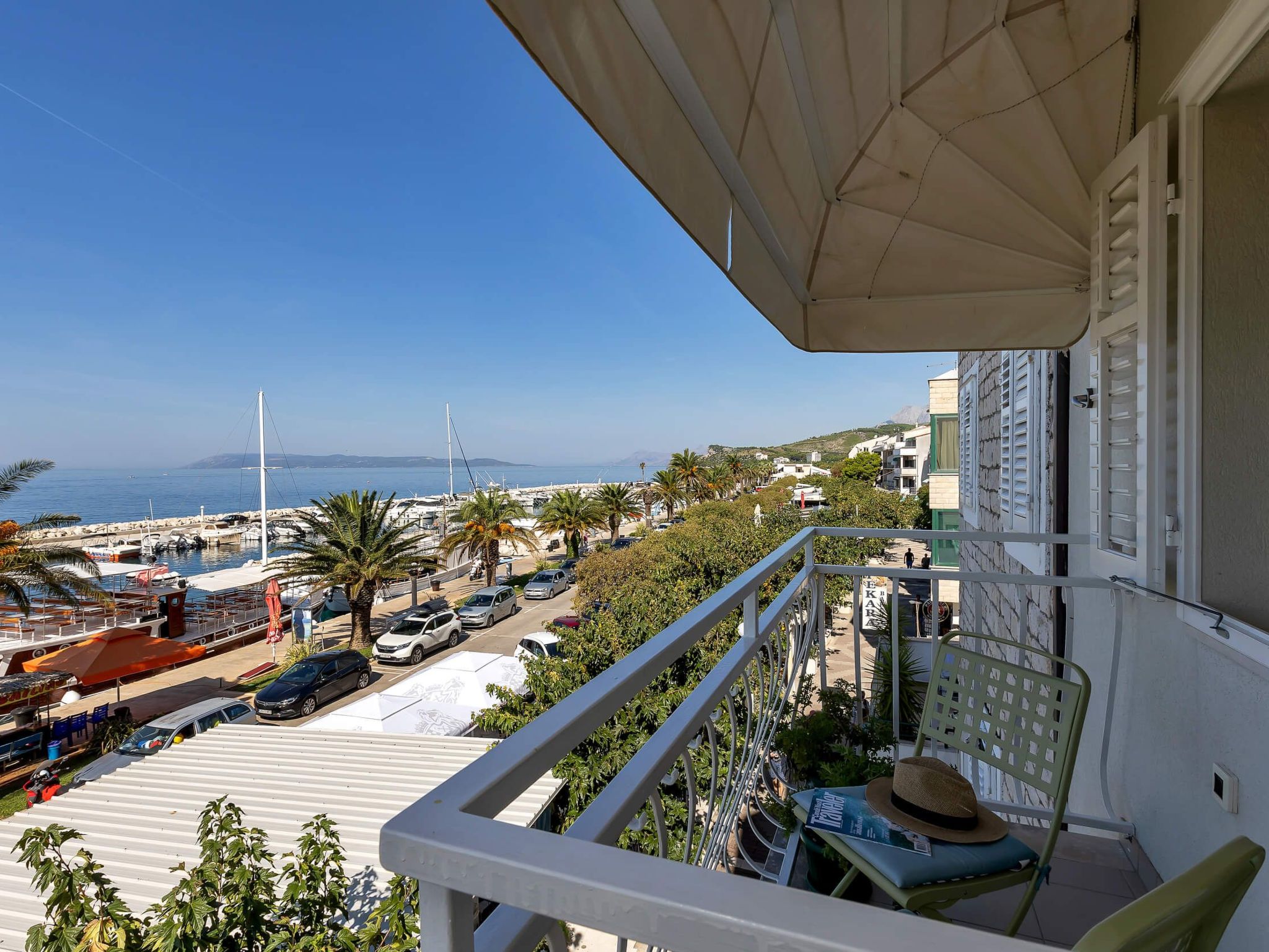 Vrijstaand appartement aan zee in Tučepi met balkon en airco - foto 35