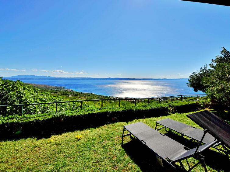 Search and Stay destination Tučepi, Splitsko-dalmatinska županija - Croatia from AU$ 330. Vesna
