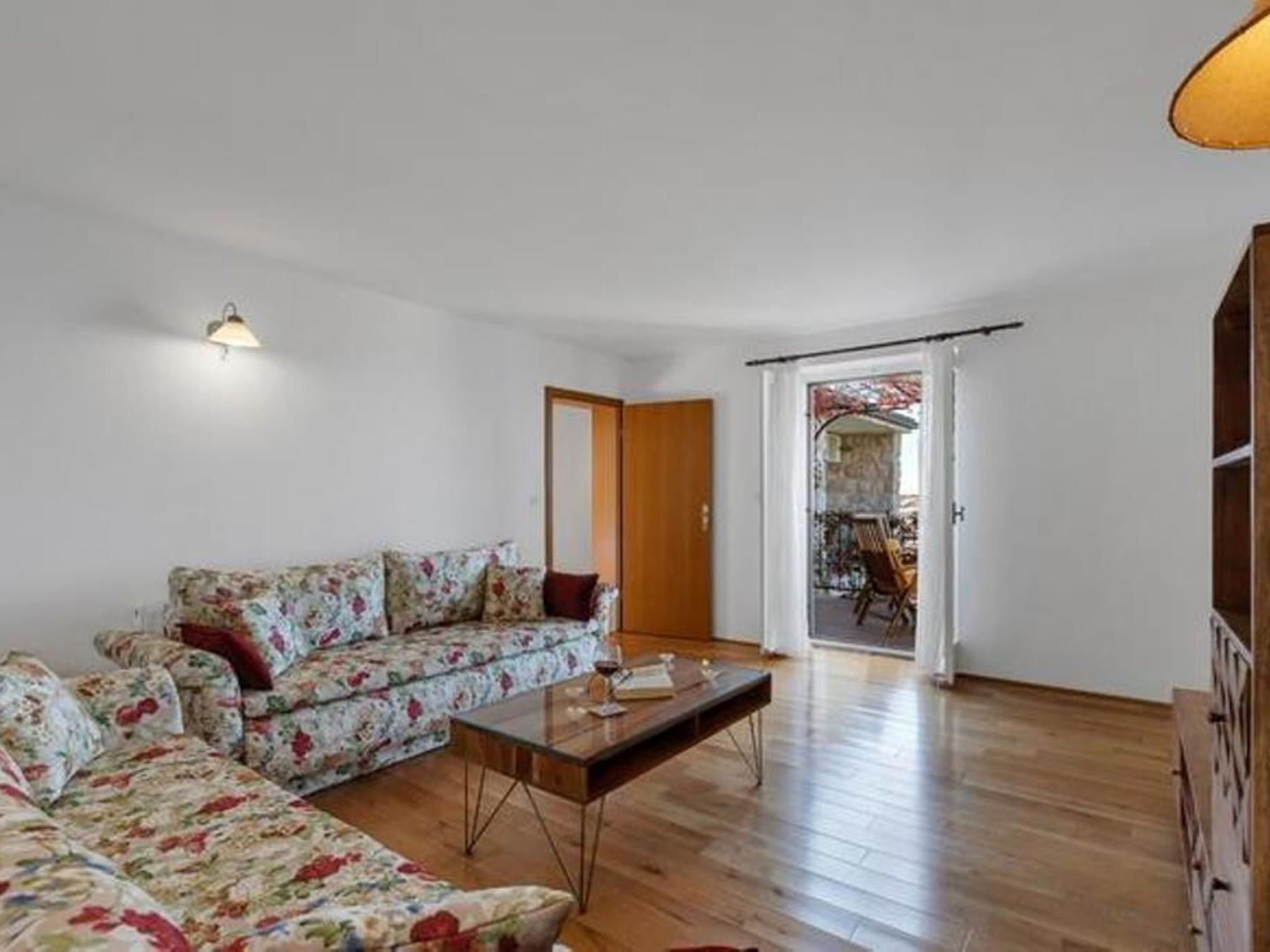 Villa Vanela mit Pool und herrlichem Meerblick-Binnen