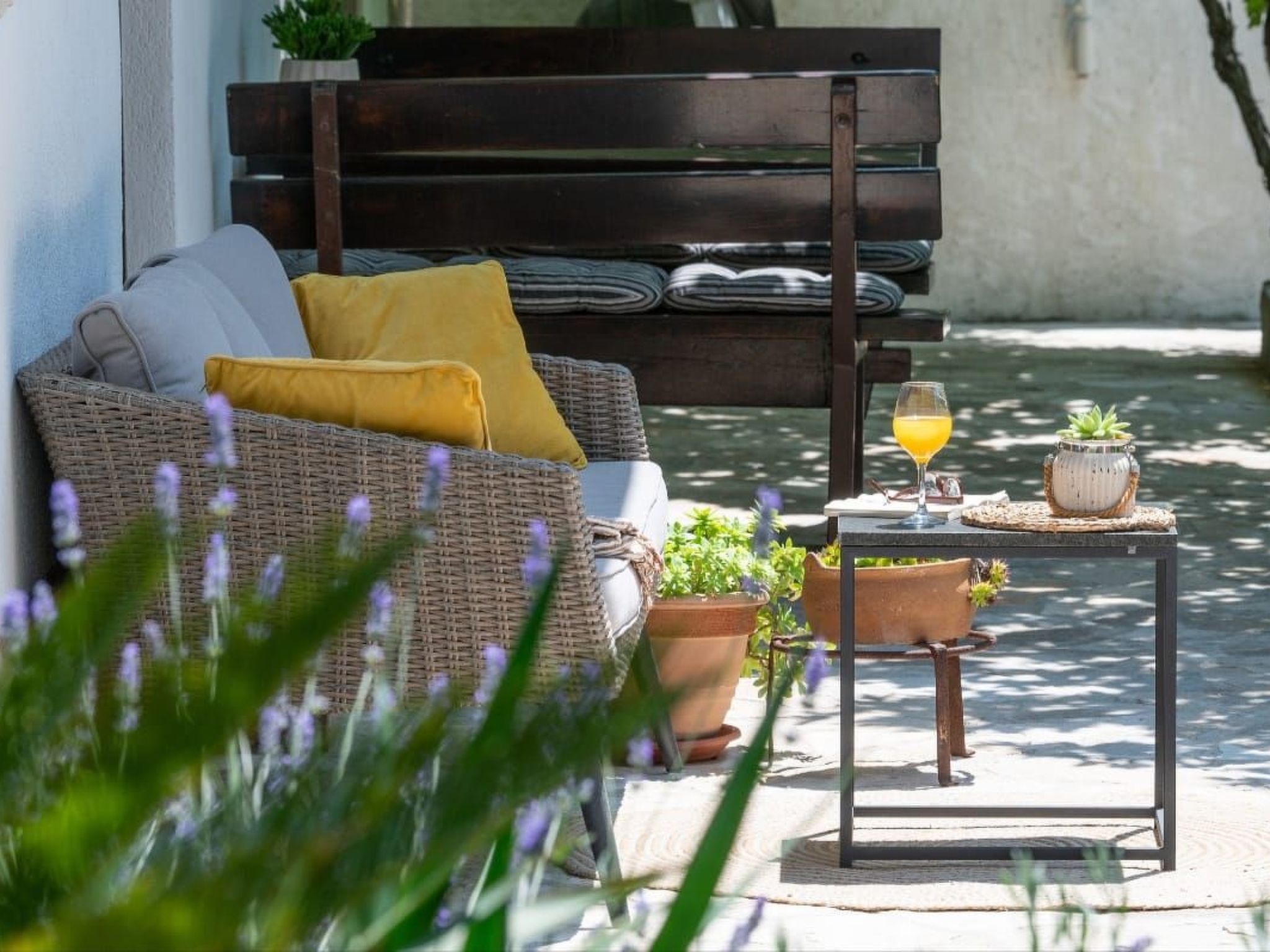 Nona mit Whirpoool und Meerblick-Drinnen