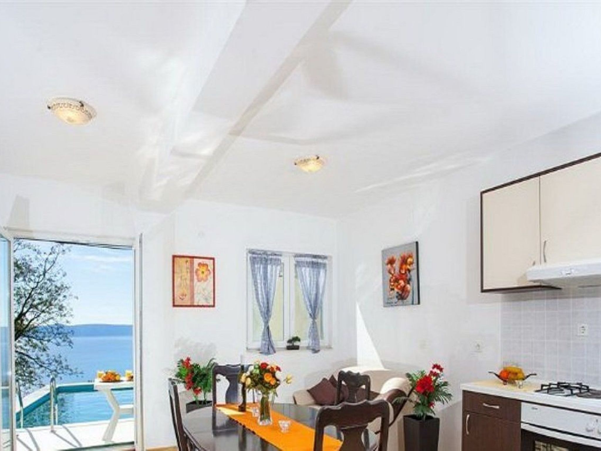 Maja mit Pool und herrlichem Meerblick-Dedans