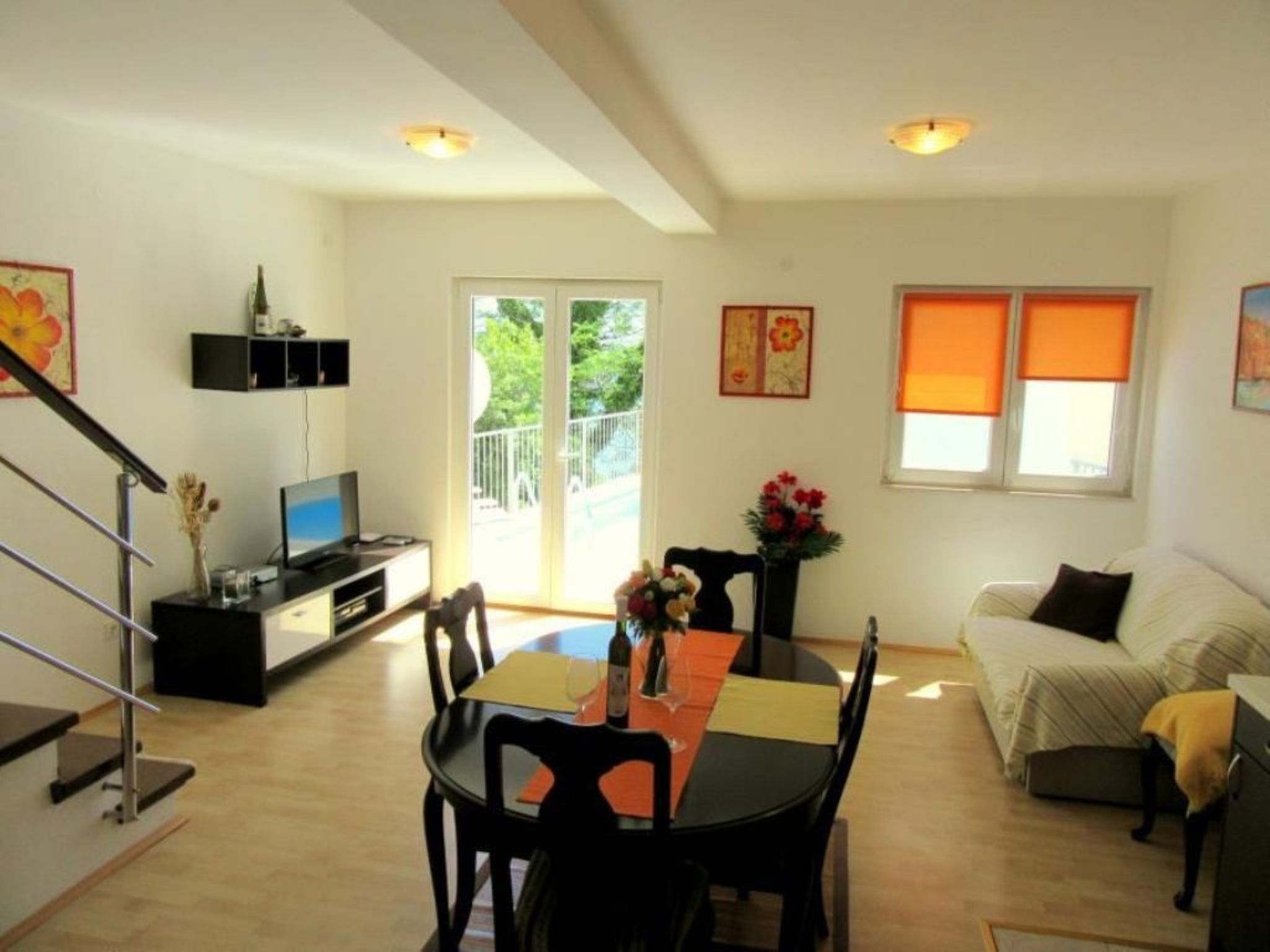 Maja mit Pool und herrlichem Meerblick-Dedans