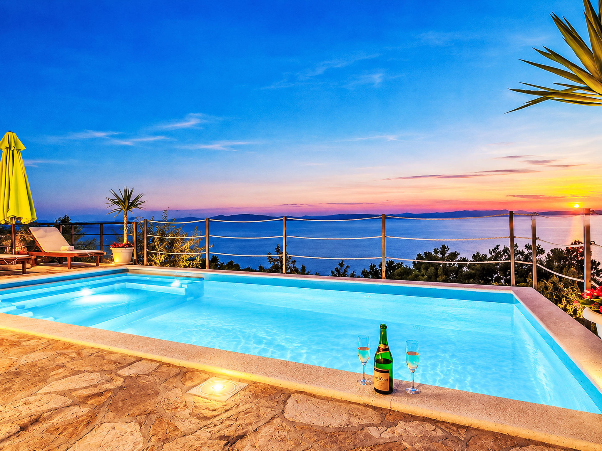 Renoviertes Ferienhaus in Tučepi mit Privatem Pool