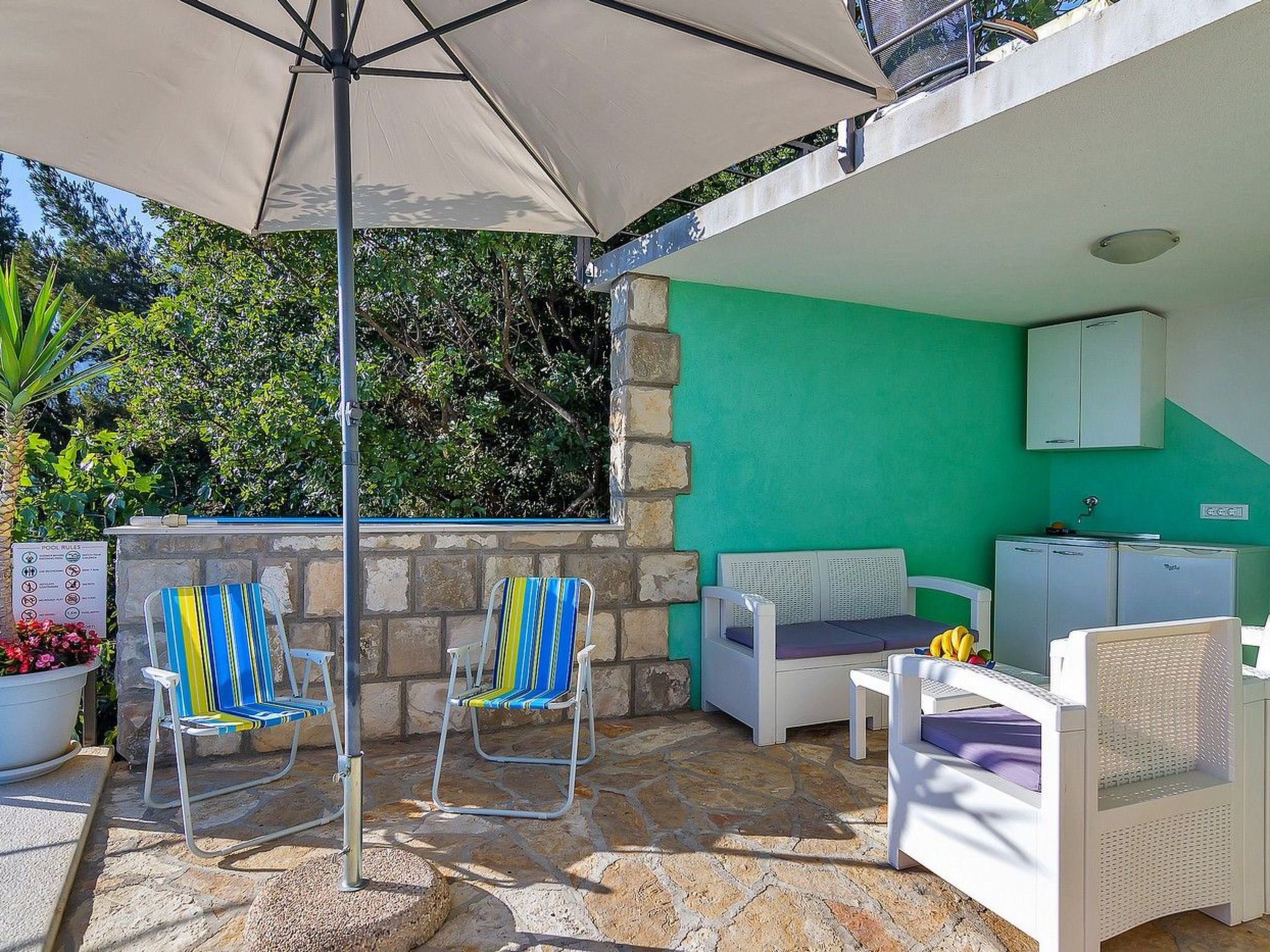 Renoviertes Ferienhaus in Tučepi mit Privatem Pool-Drinnen