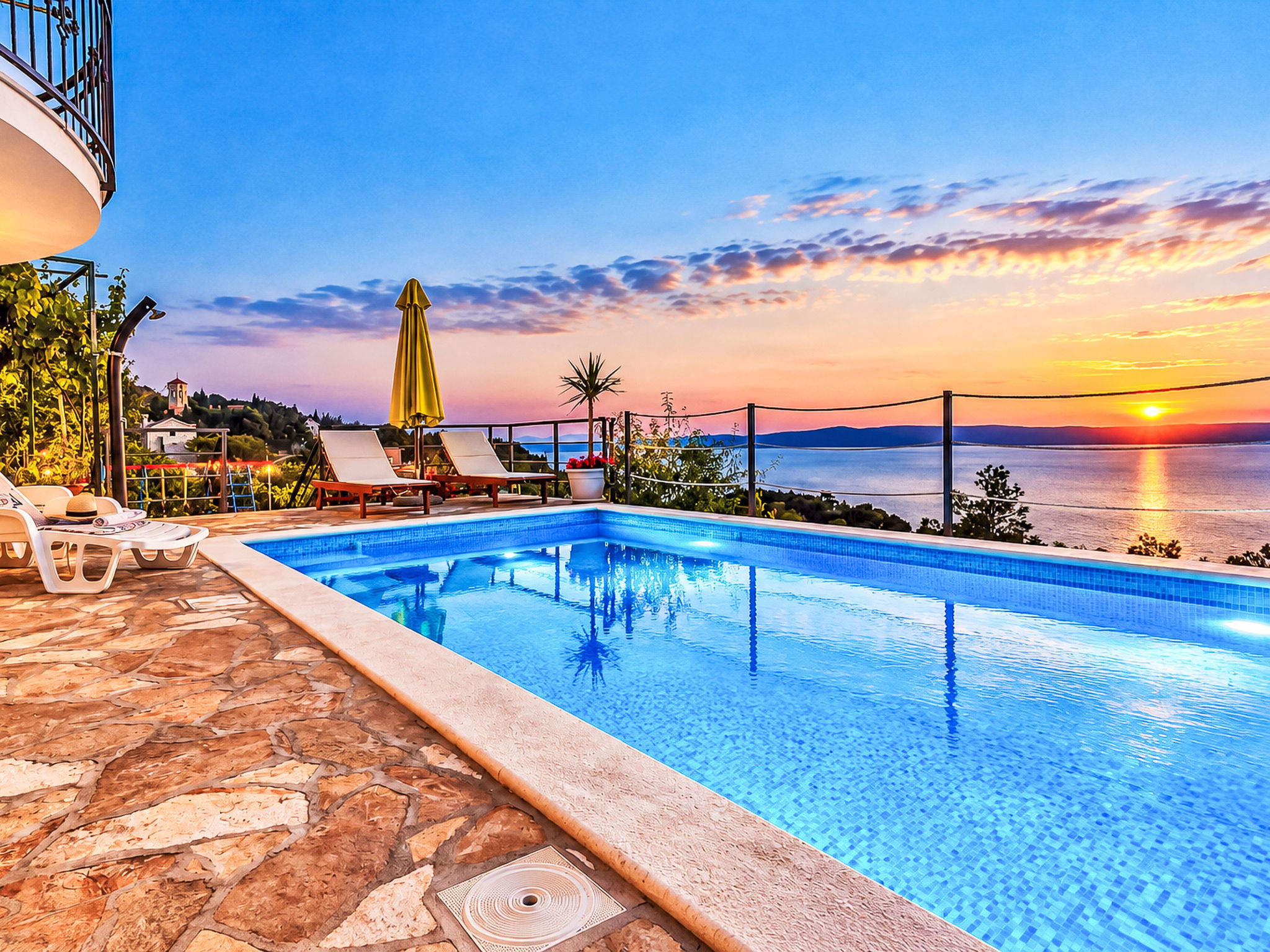 Renoviertes Ferienhaus in Tučepi mit Privatem Pool