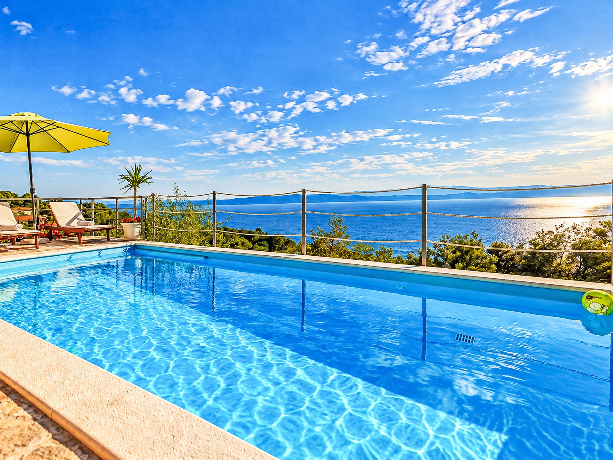 Renoviertes Ferienhaus in Tučepi mit Privatem Pool
