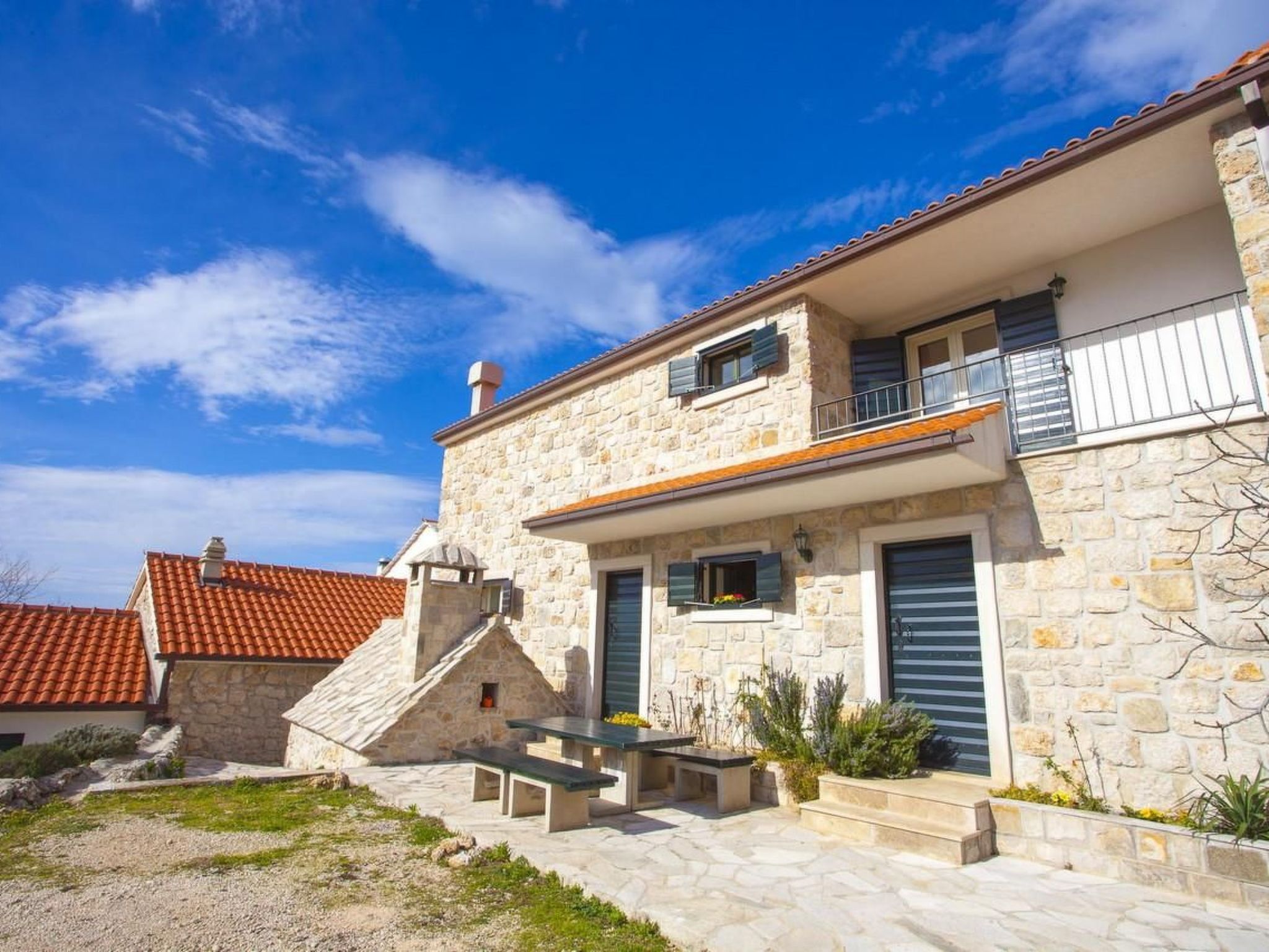 Haus Finestra-Drinnen