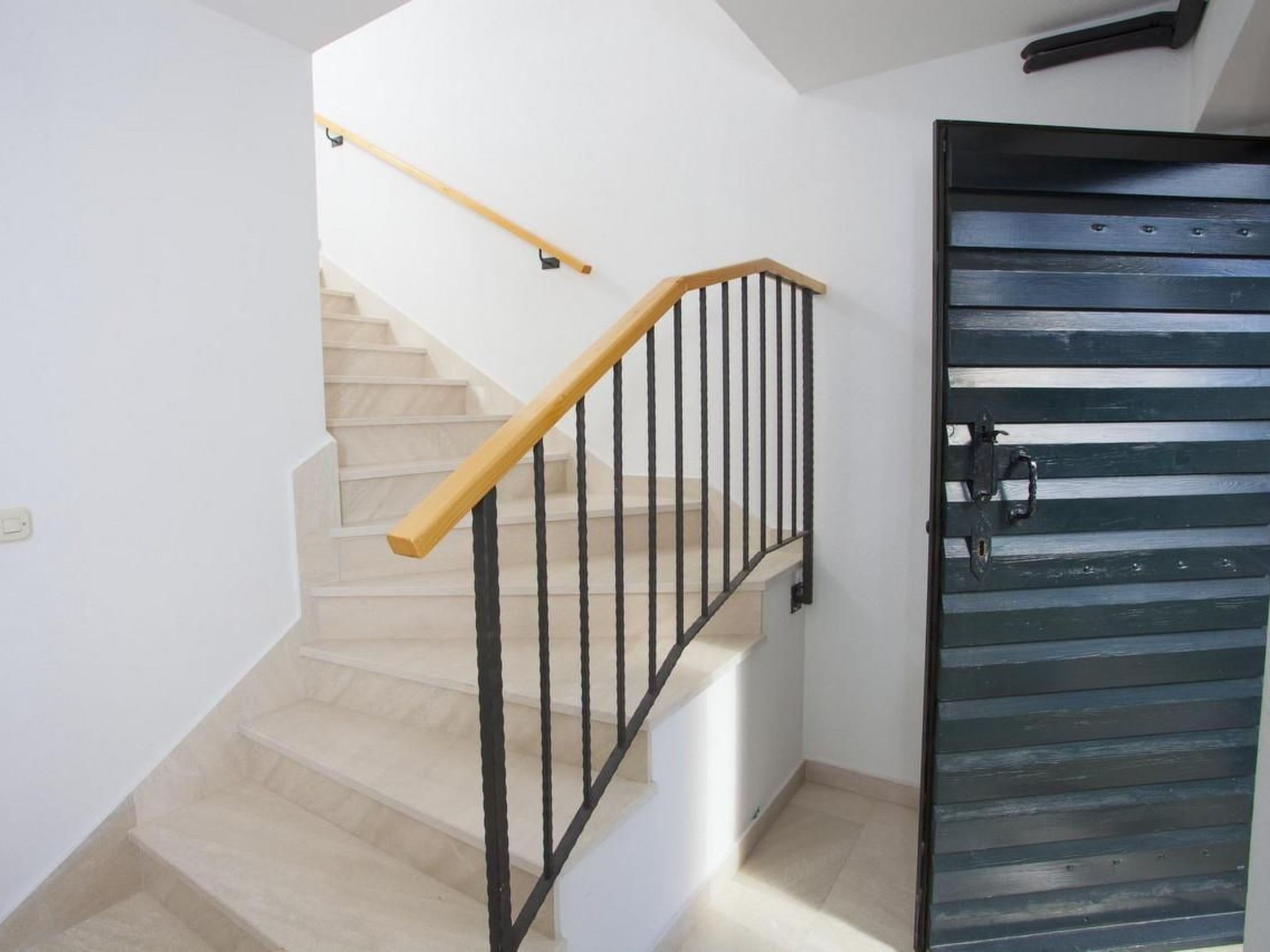 Haus Finestra-Drinnen