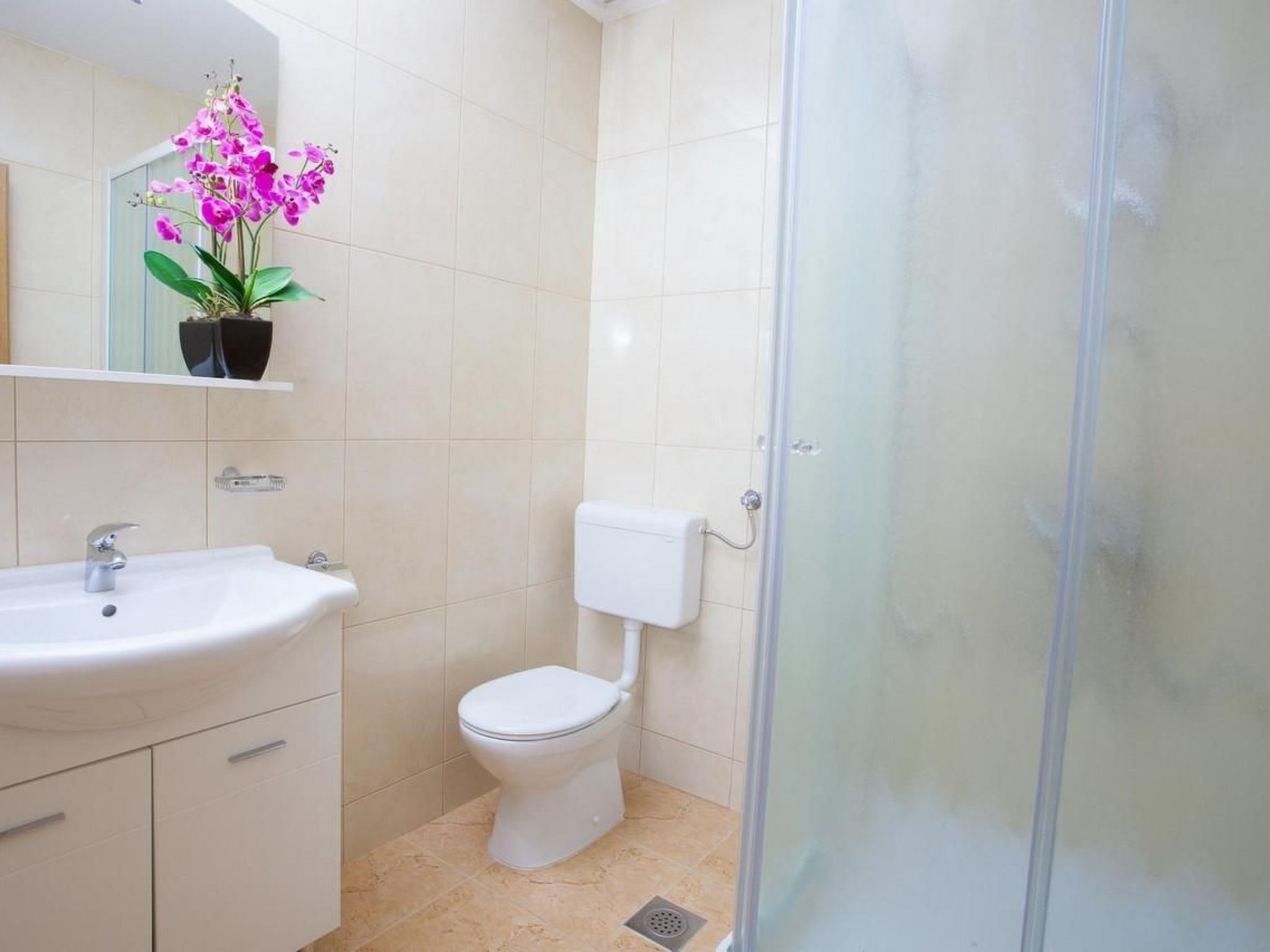 Haus Finestra-Drinnen