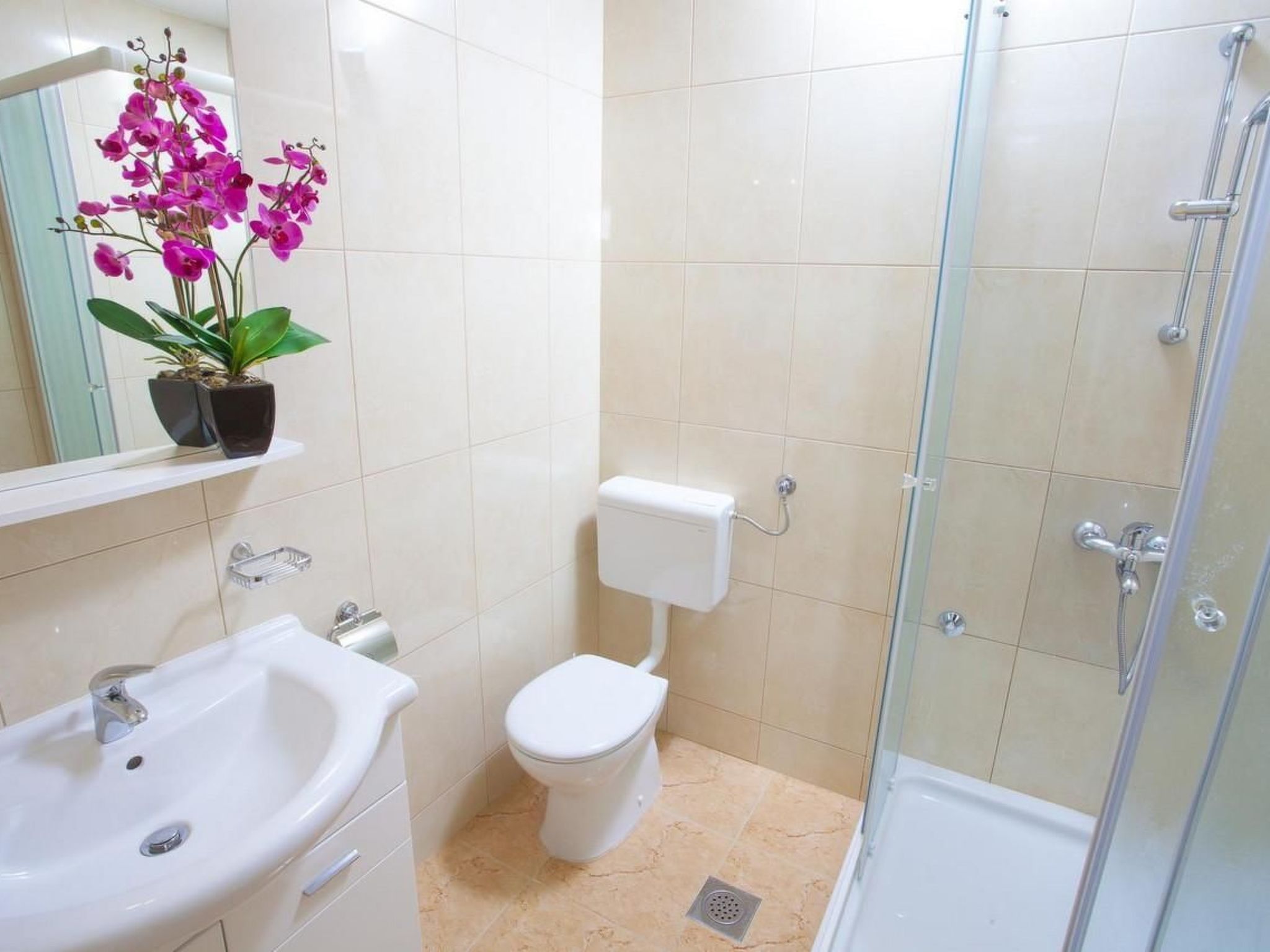 Haus Finestra-Drinnen