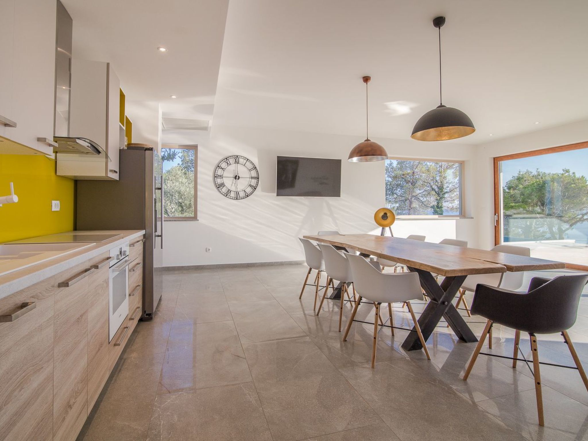 In Šimići mit Privatem Pool-Drinnen