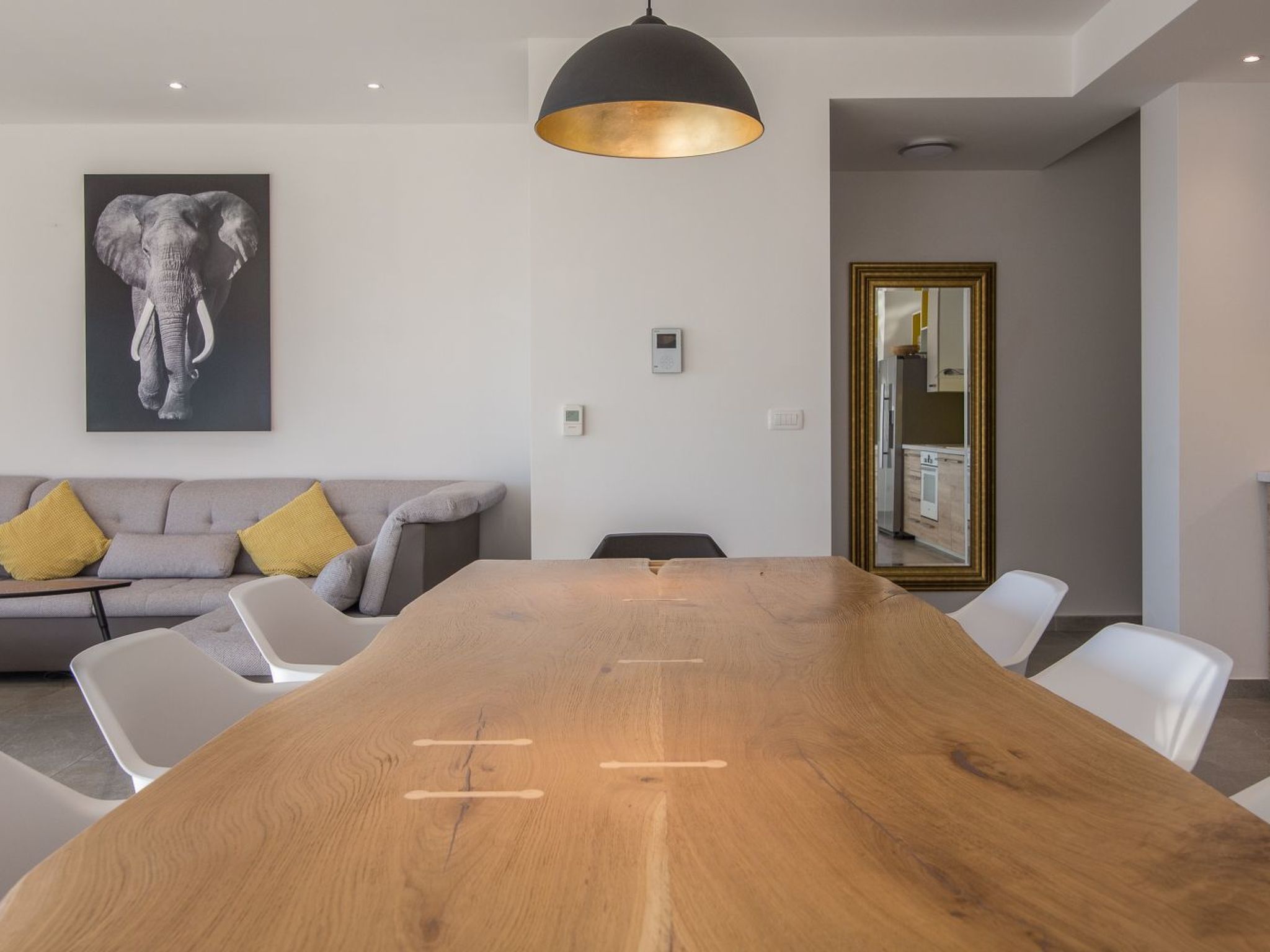 In Šimići mit Privatem Pool-Drinnen