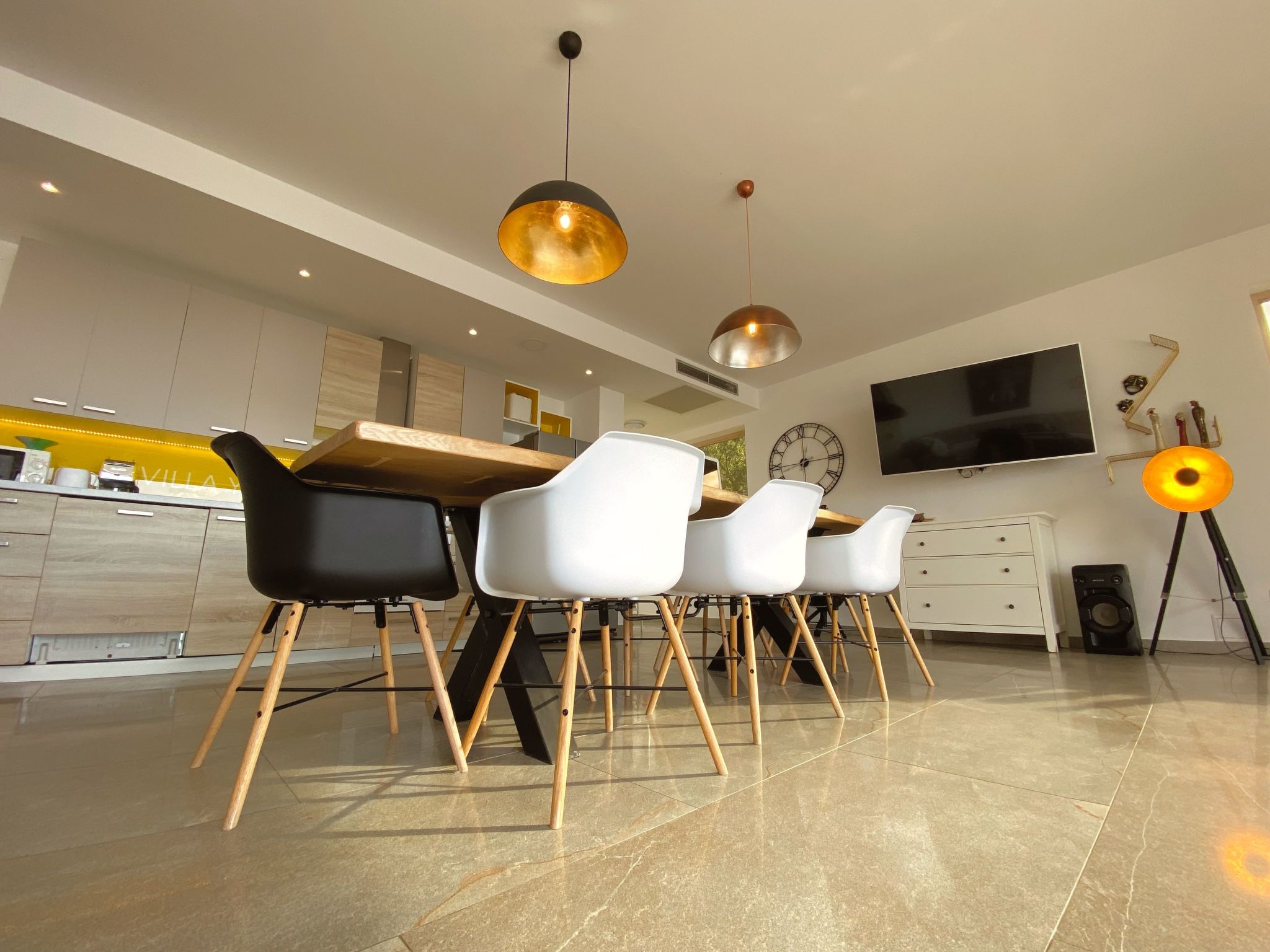 In Šimići mit Privatem Pool-Drinnen