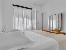 Appartement direct aan zee in Tučepi met privé balkon - thumbnail 6