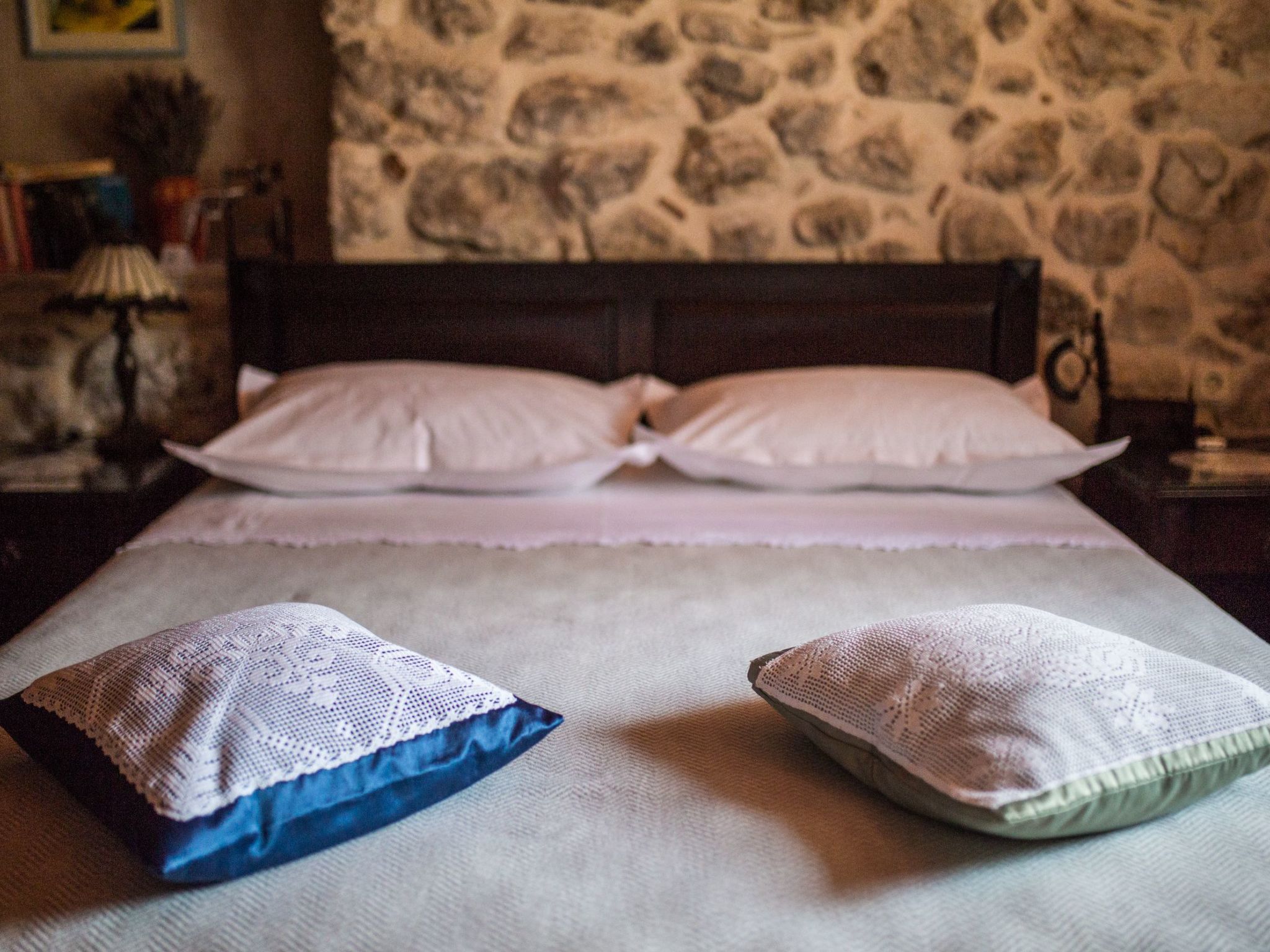 Mit Blick auf das Wasser-Binnen