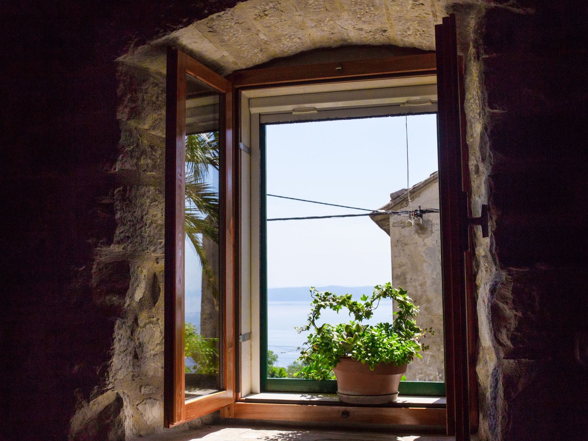 Mit Blick auf das Wasser-Binnen