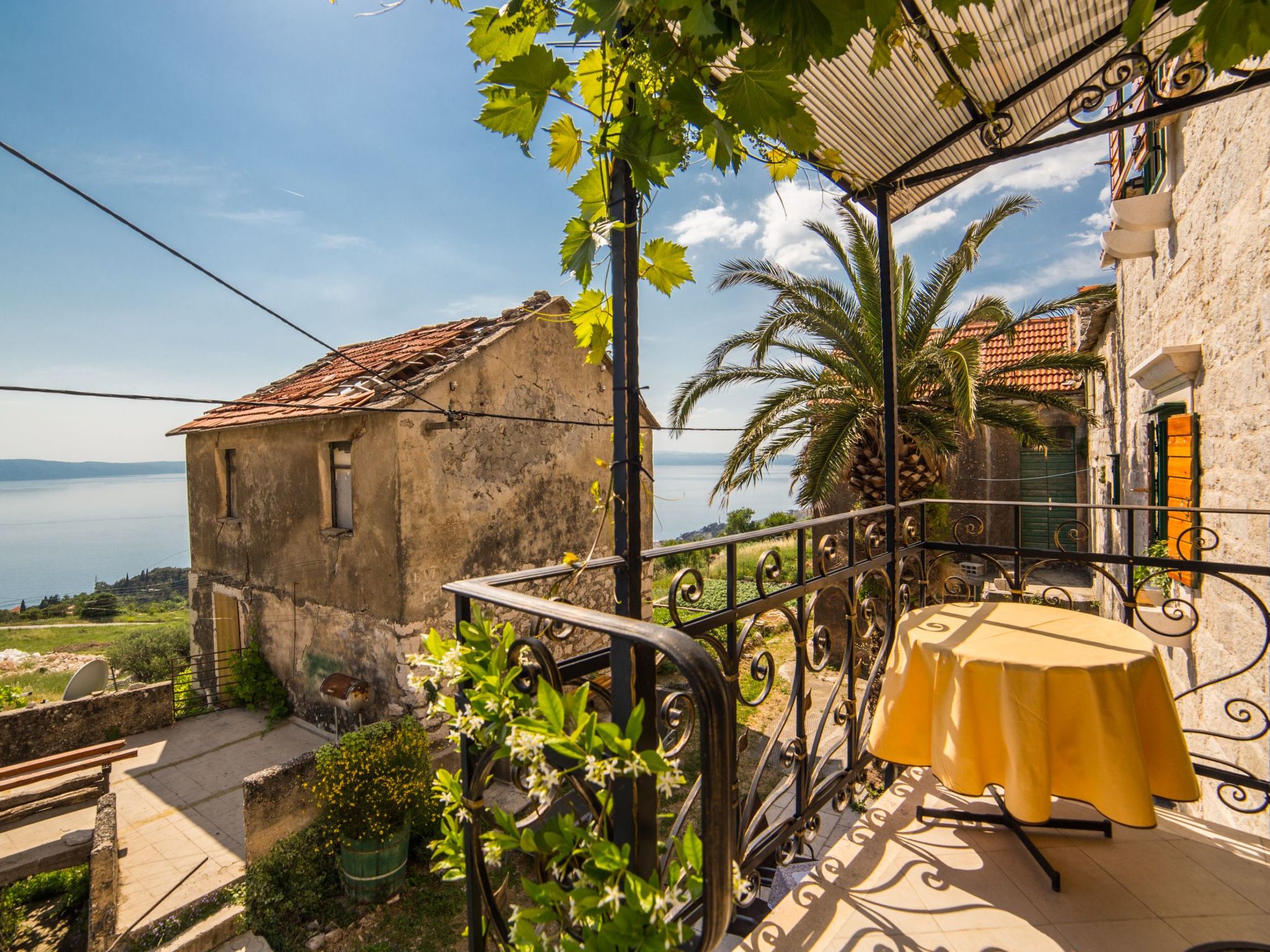 Anwesen mit Blick auf das Wasser