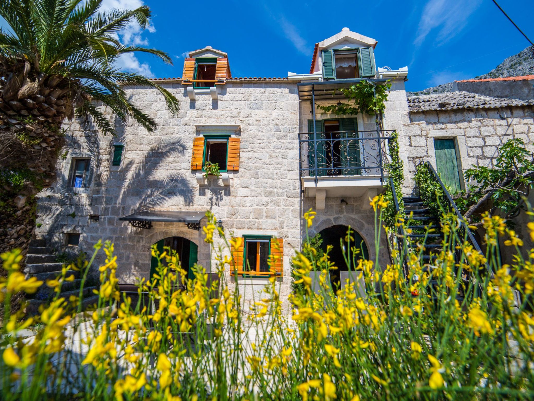 Anwesen mit Blick auf das Wasser-Binnen