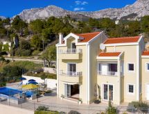 Villa "Lilly" mit Infinity-Pool