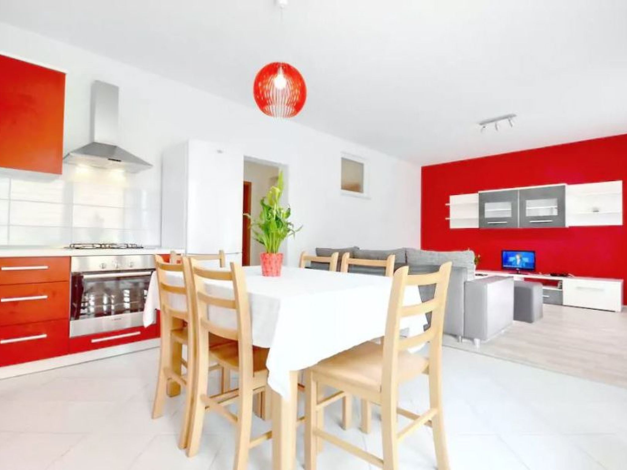 Für 6 Personen ca. 72 m&sup2; in Podgora, Dalmatien (Gespanschaft Split-Dalmati