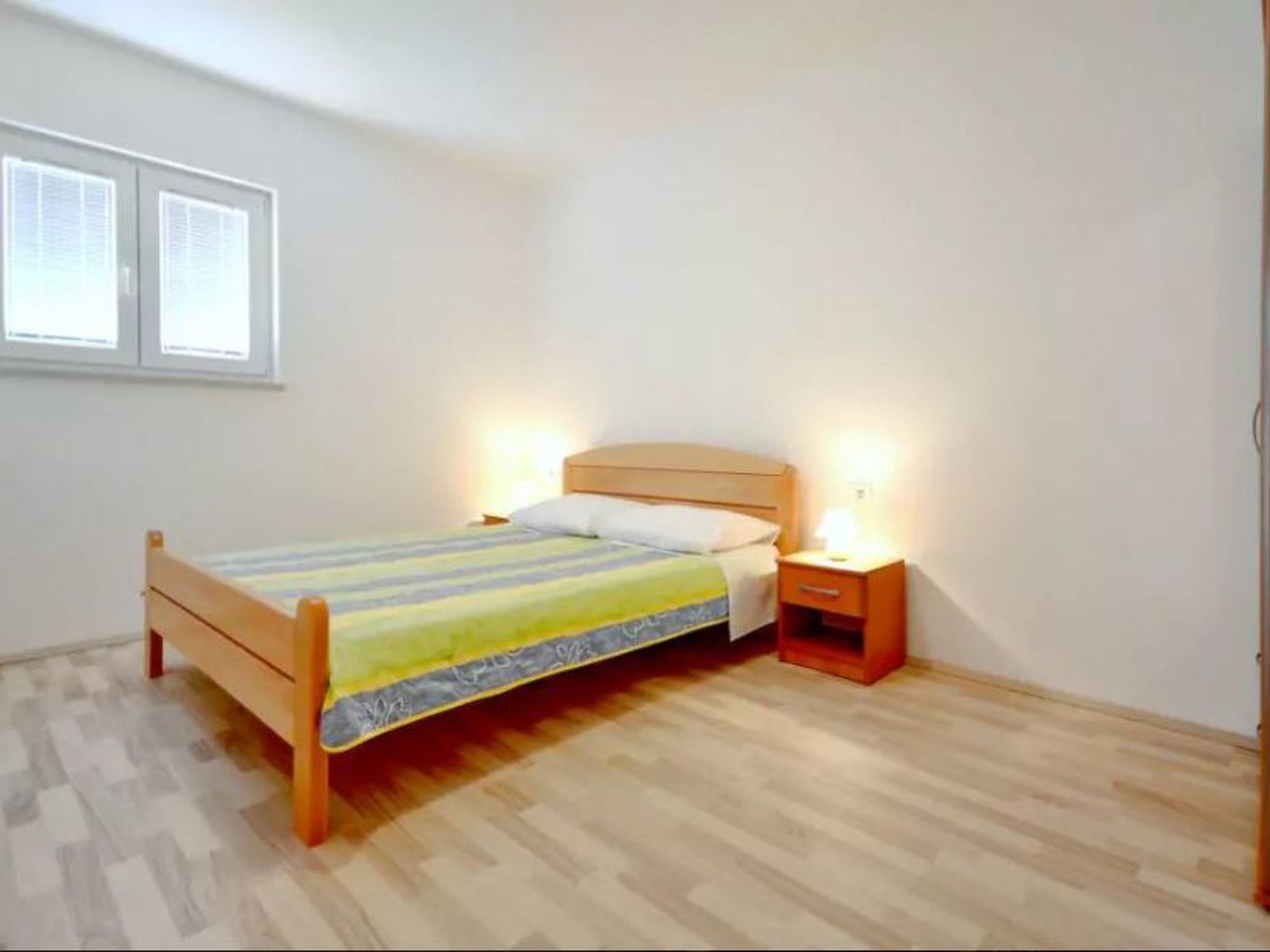 Für 6 Personen ca. 72 m&sup2; in Podgora, Dalmatien (Gespanschaft Split-Dalmati - Image-tags.info