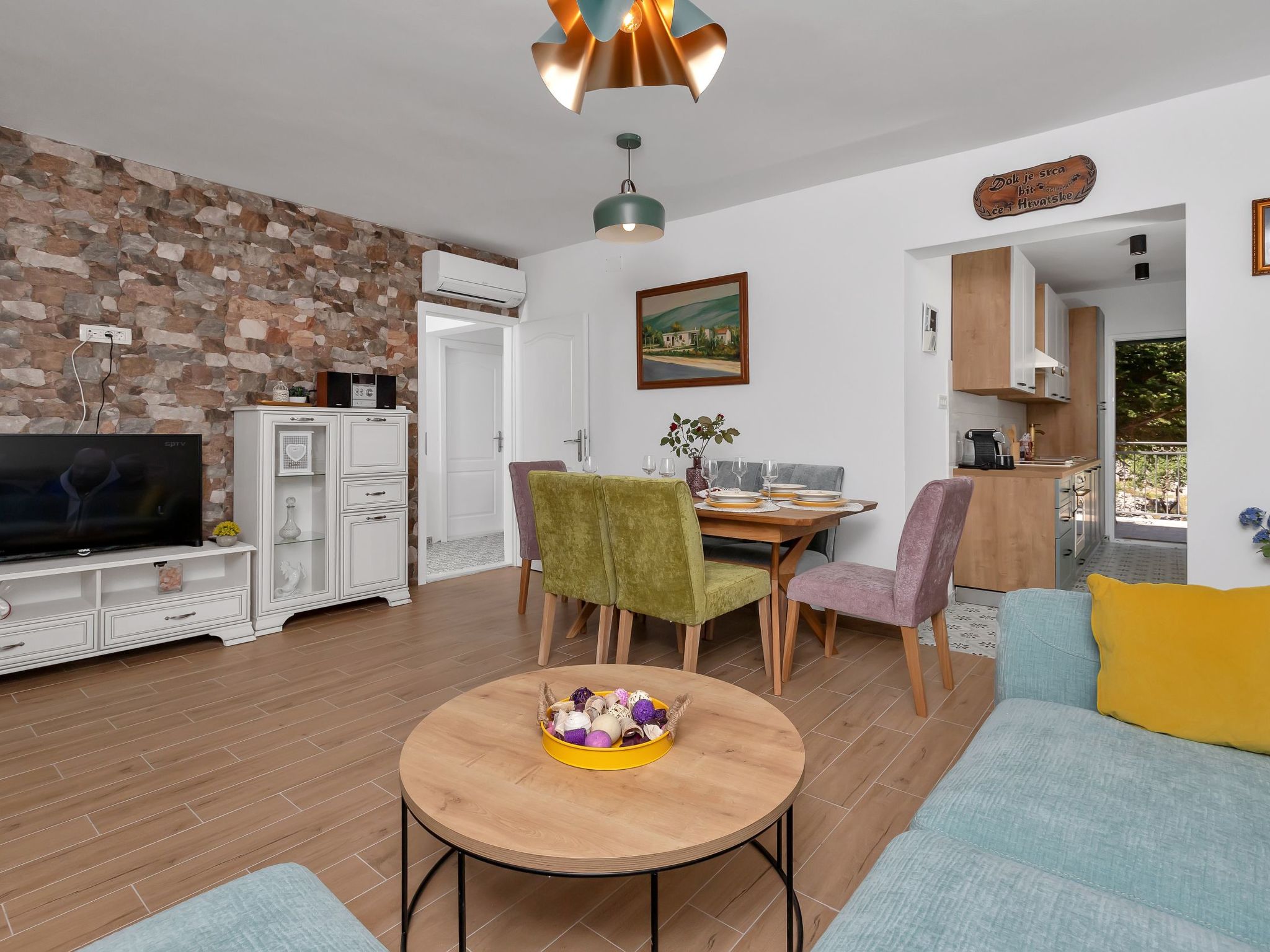 In Rašćane mit Beheiztem Pool-Dedans