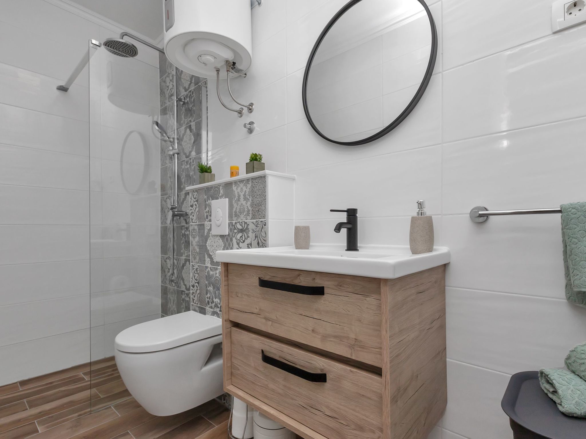 In Rašćane mit Beheiztem Pool-Dedans