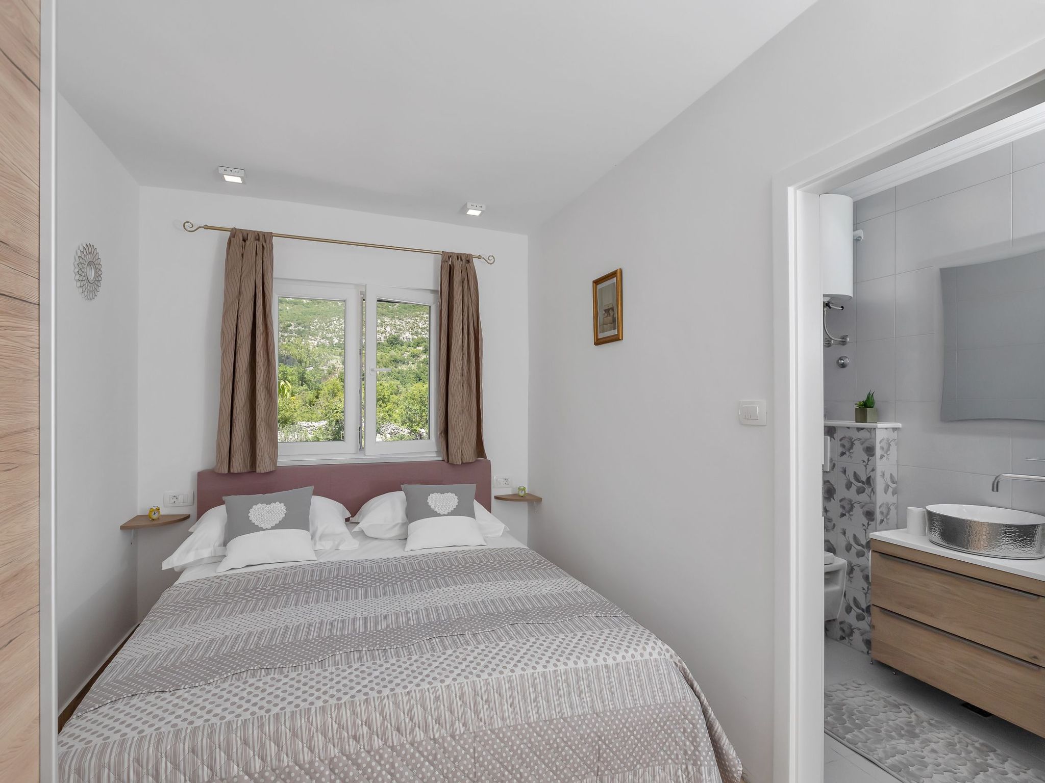 In Rašćane mit Beheiztem Pool-Dedans