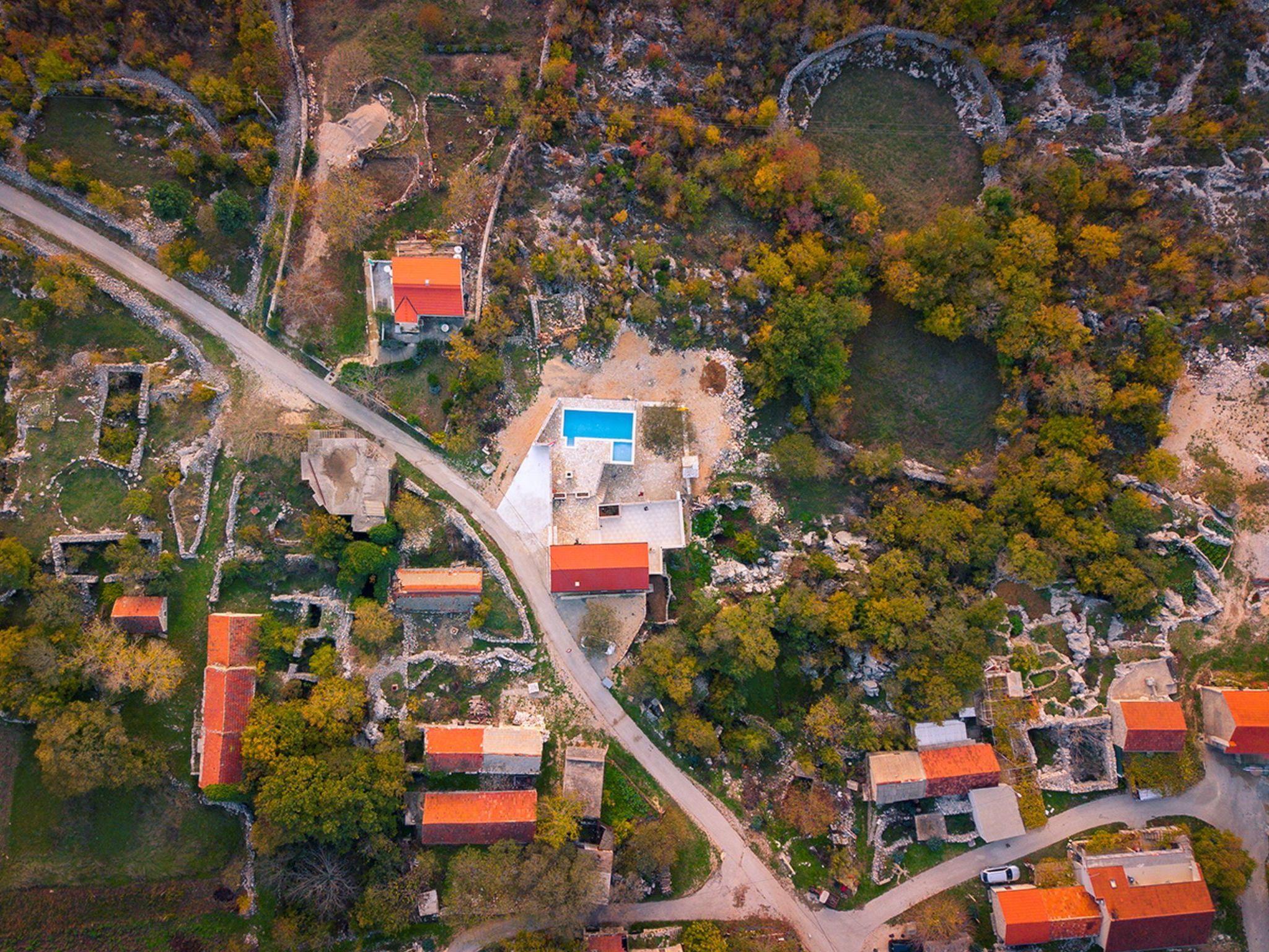 Stipanovi Dvori mit Bergblick-Dedans
